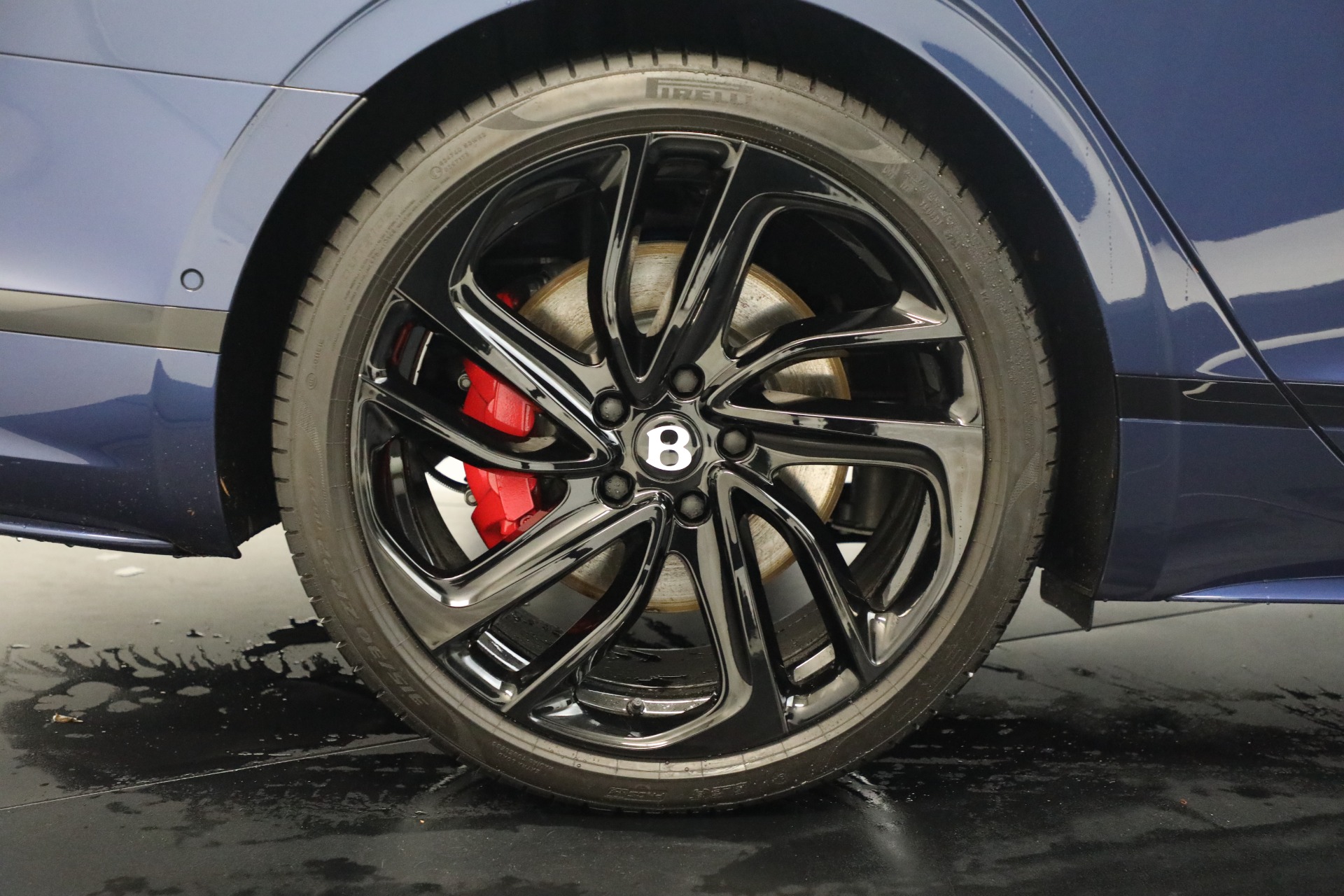 New-2025-Bentley-Flying-Spur-Speed-First-Edition