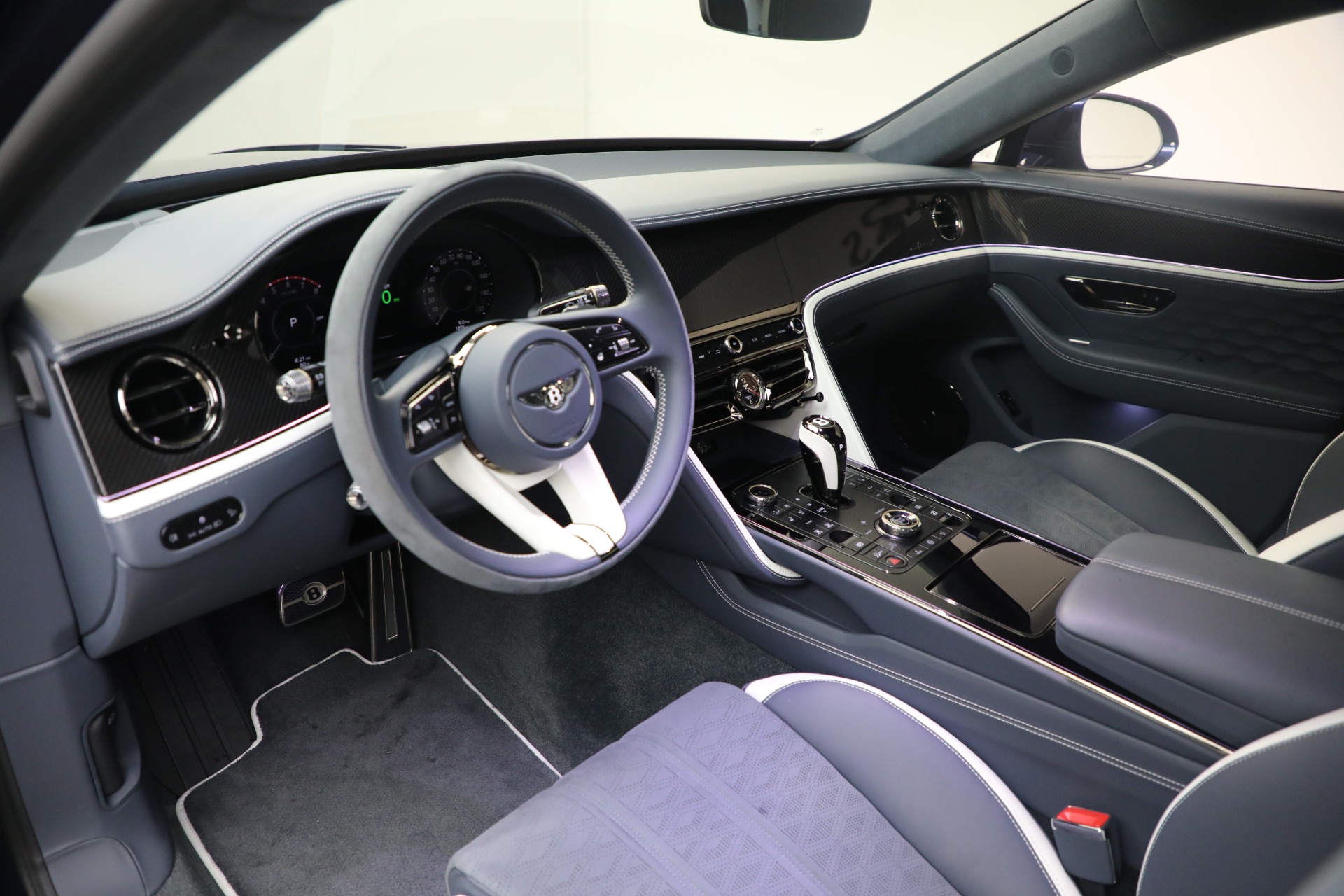 New-2025-Bentley-Flying-Spur-Speed-First-Edition