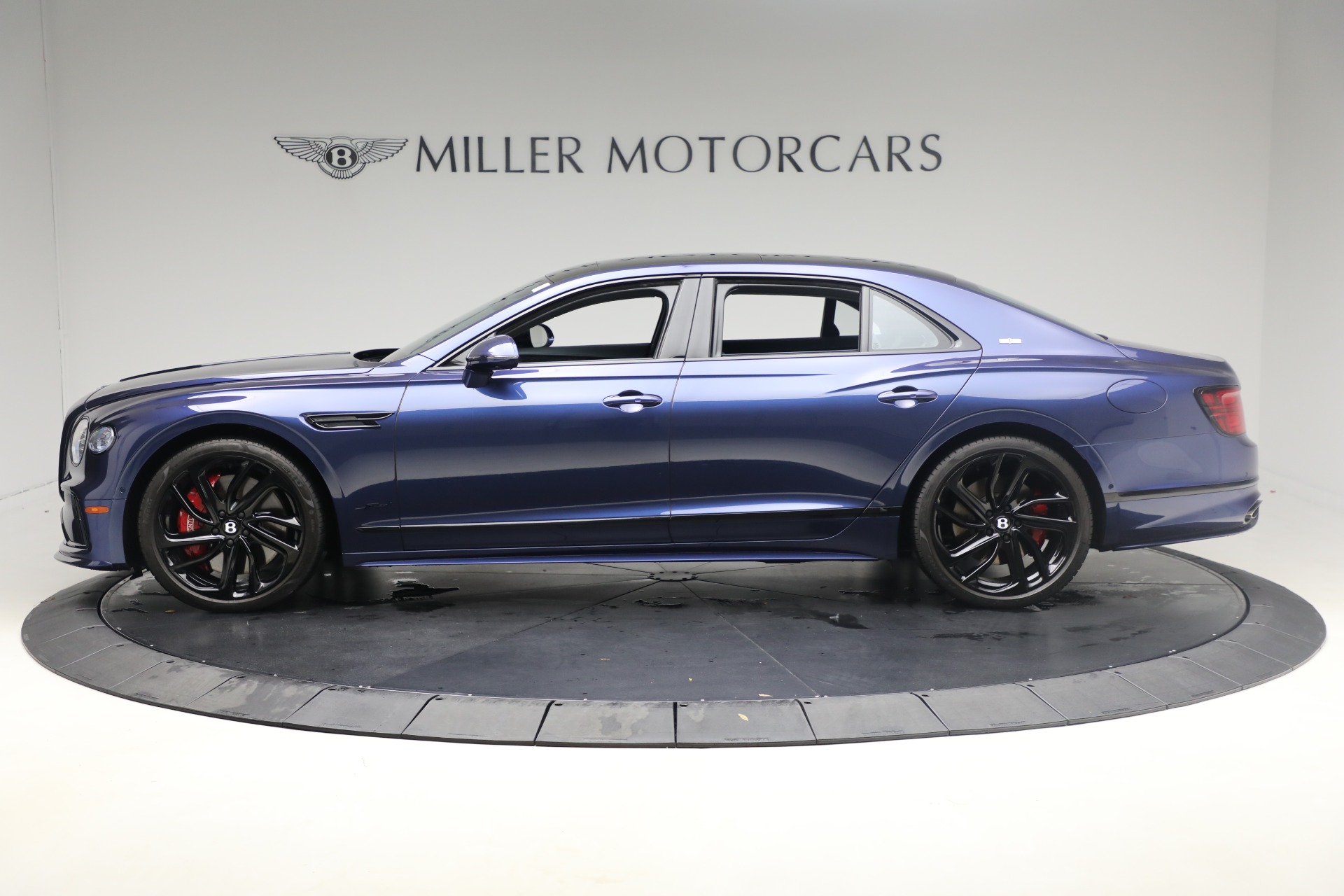 New-2025-Bentley-Flying-Spur-Speed-First-Edition