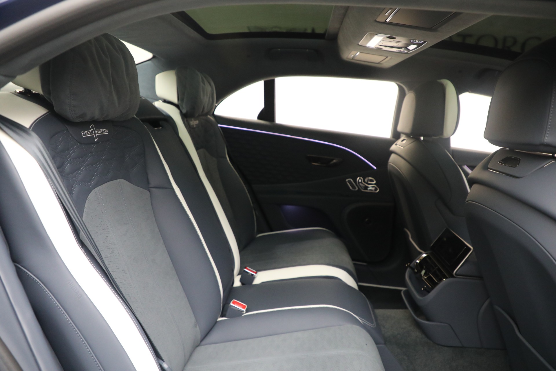Used-2025-Bentley-Flying-Spur-Speed