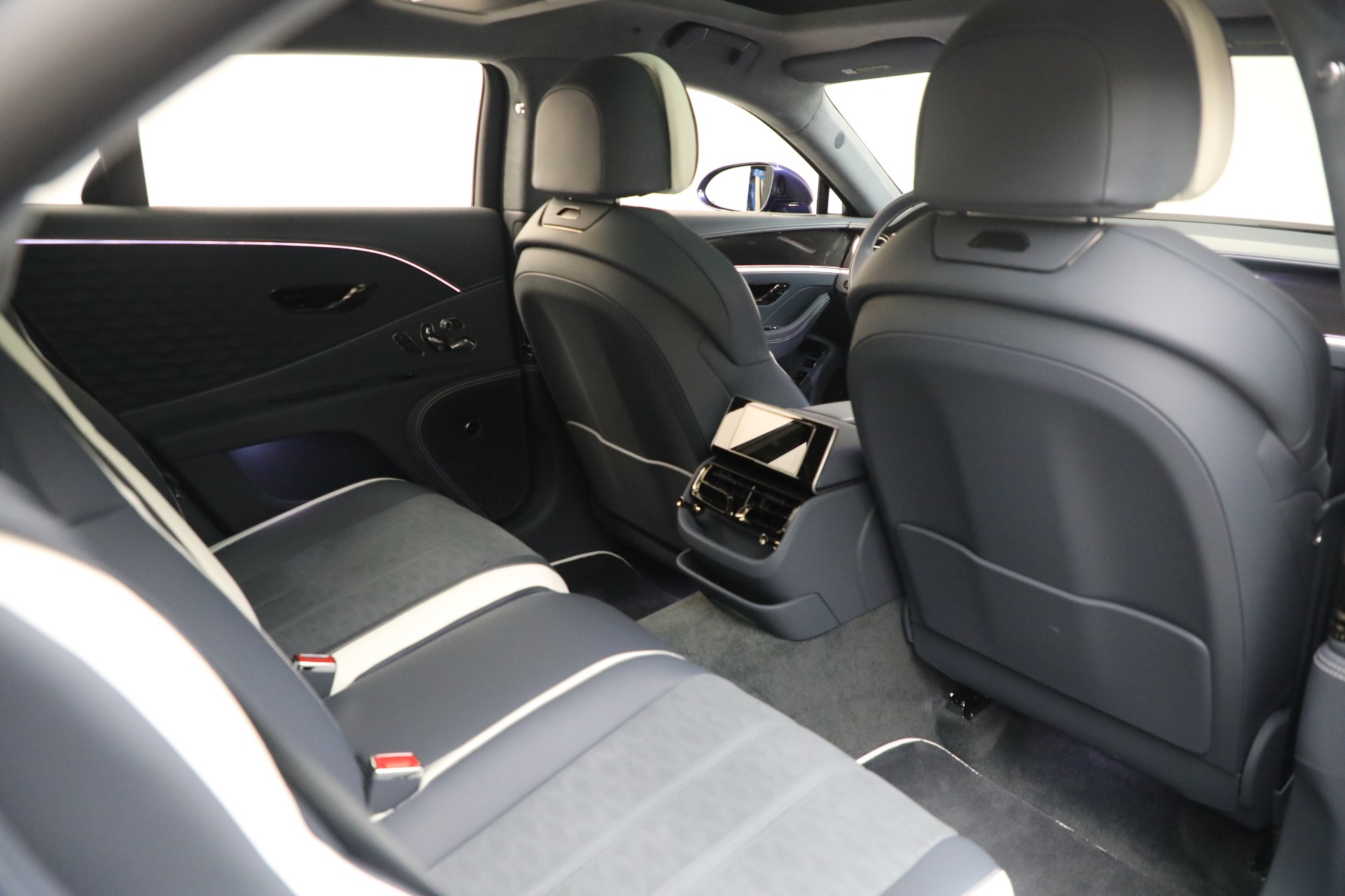 Used-2025-Bentley-Flying-Spur-Speed