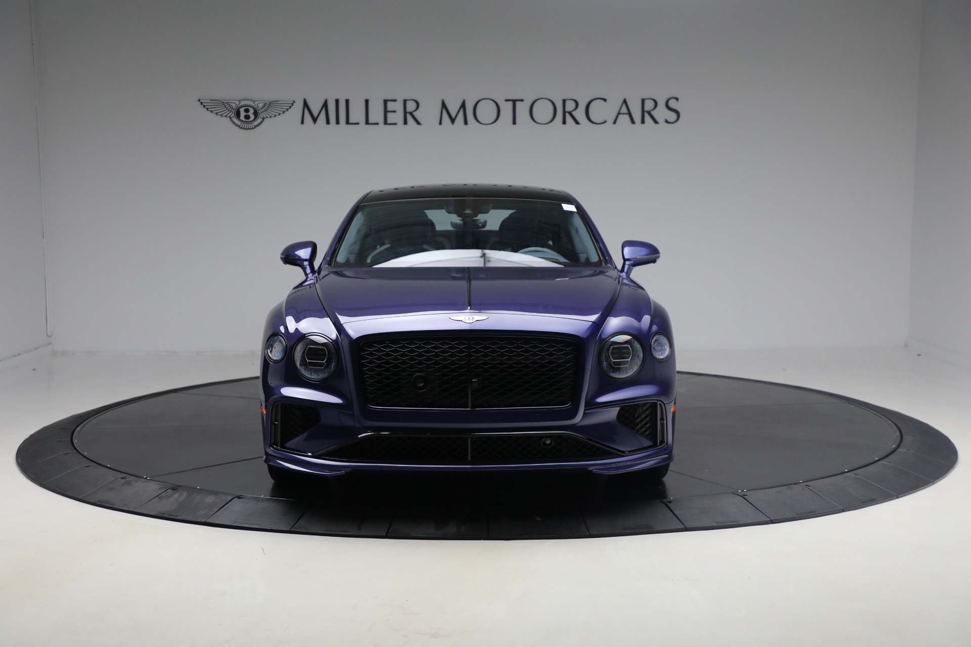 Used-2025-Bentley-Flying-Spur-Speed