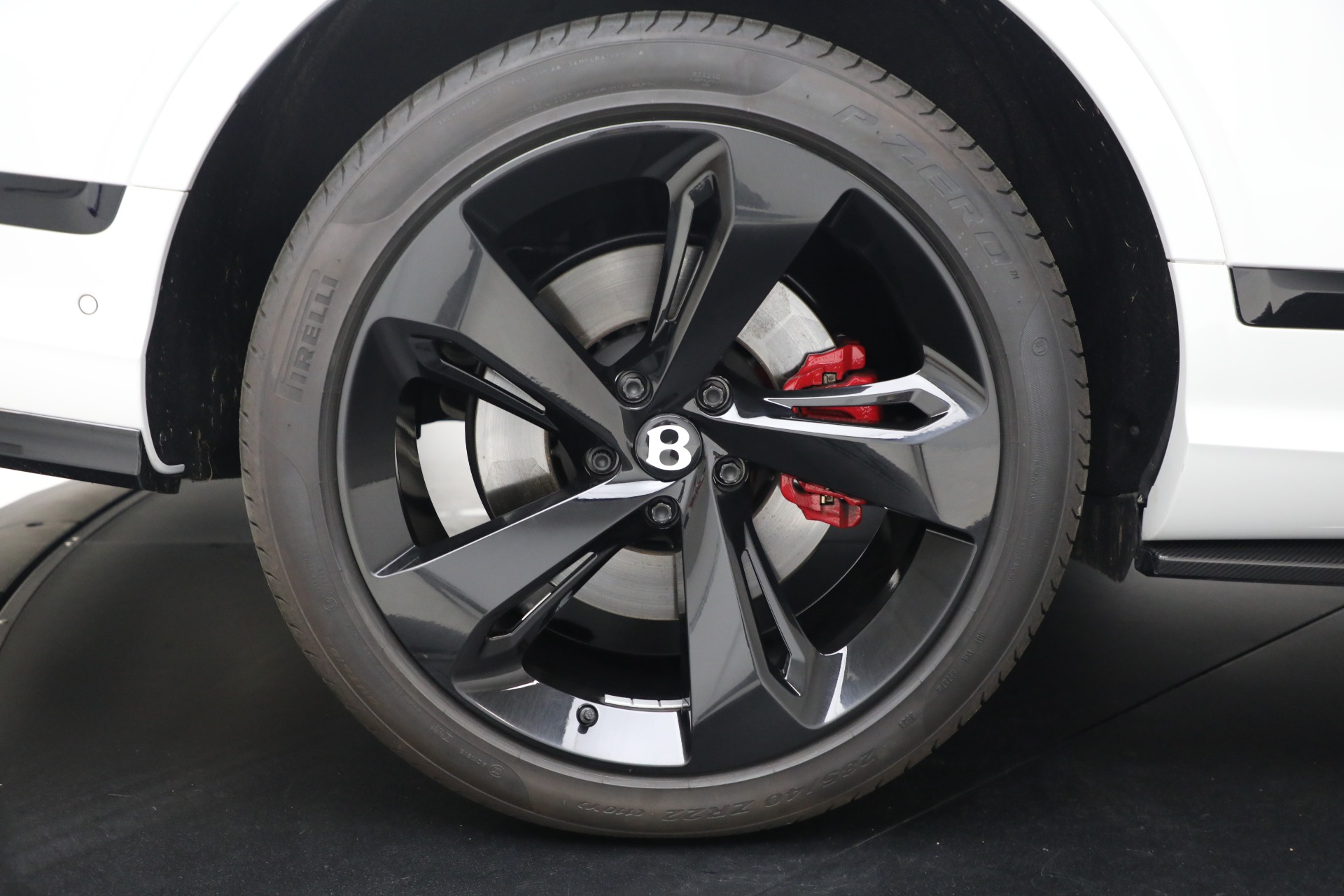 Used-2025-Bentley-Bentayga-EWB-Azure-V8