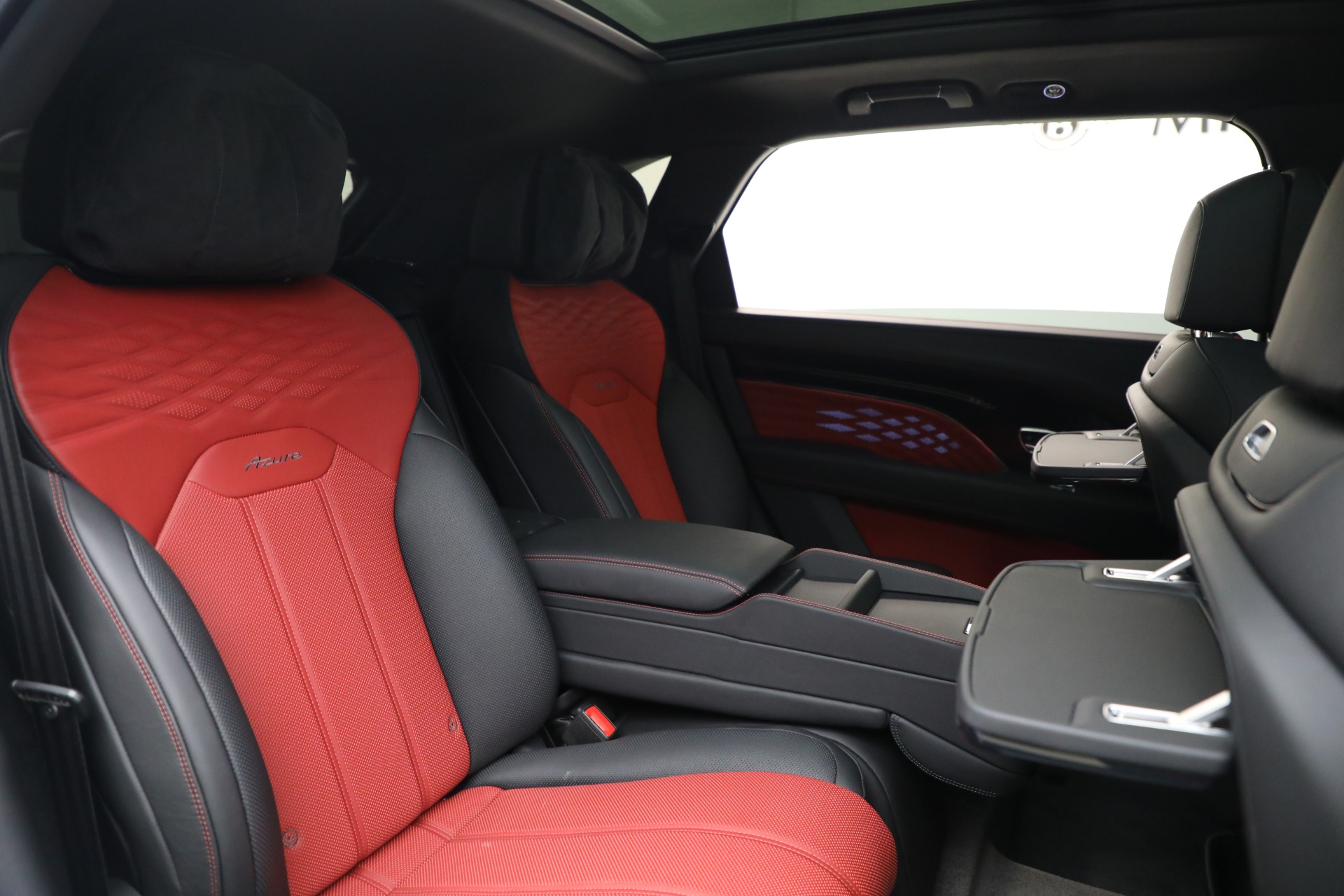 Used-2025-Bentley-Bentayga-EWB-Azure-V8