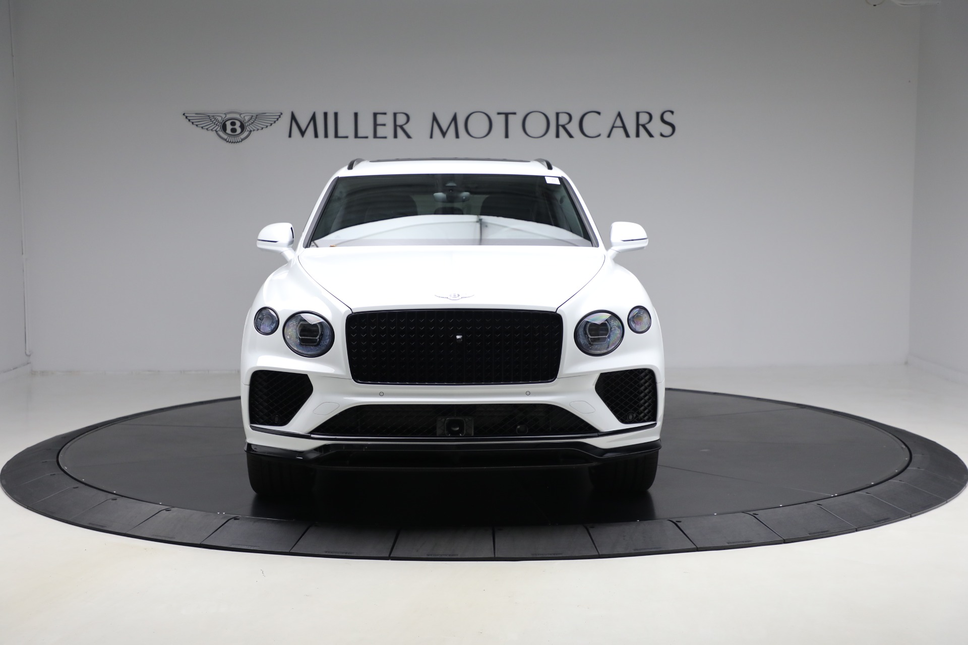 Used-2025-Bentley-Bentayga-EWB-Azure-V8