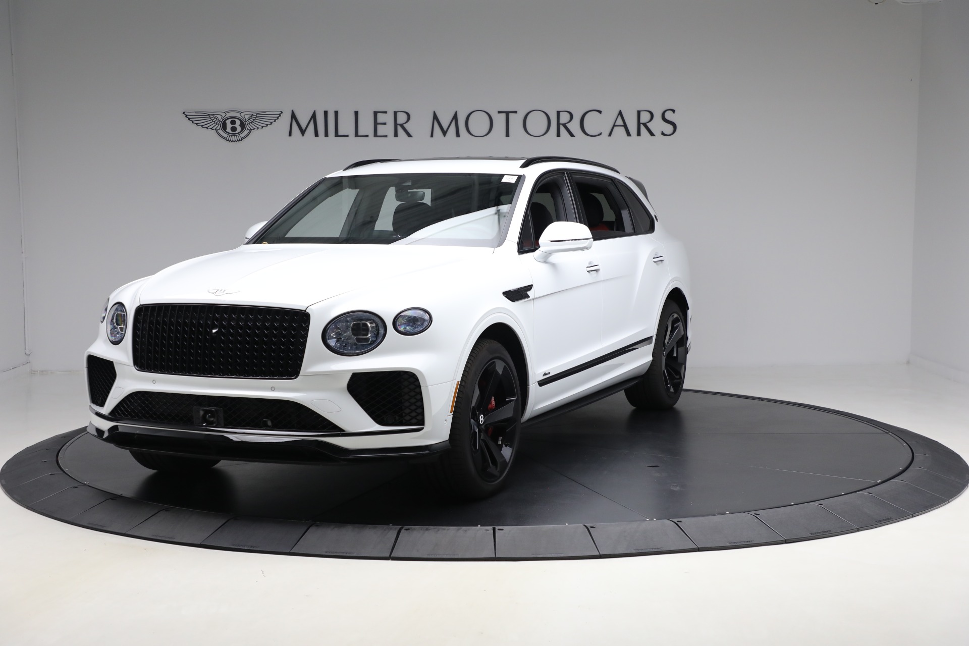 Used-2025-Bentley-Bentayga-EWB-Azure-V8