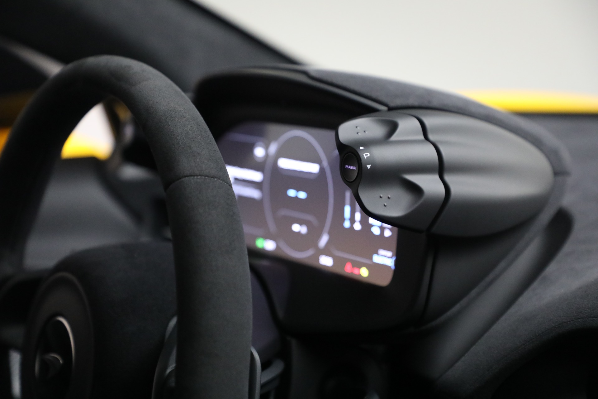 Used-2024-McLaren-Artura