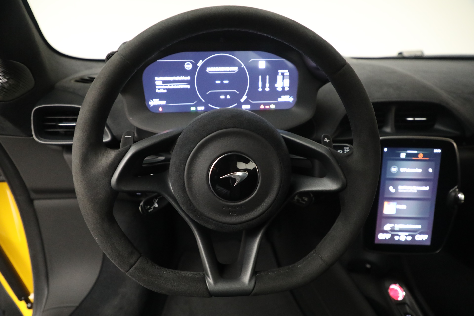 Used-2024-McLaren-Artura