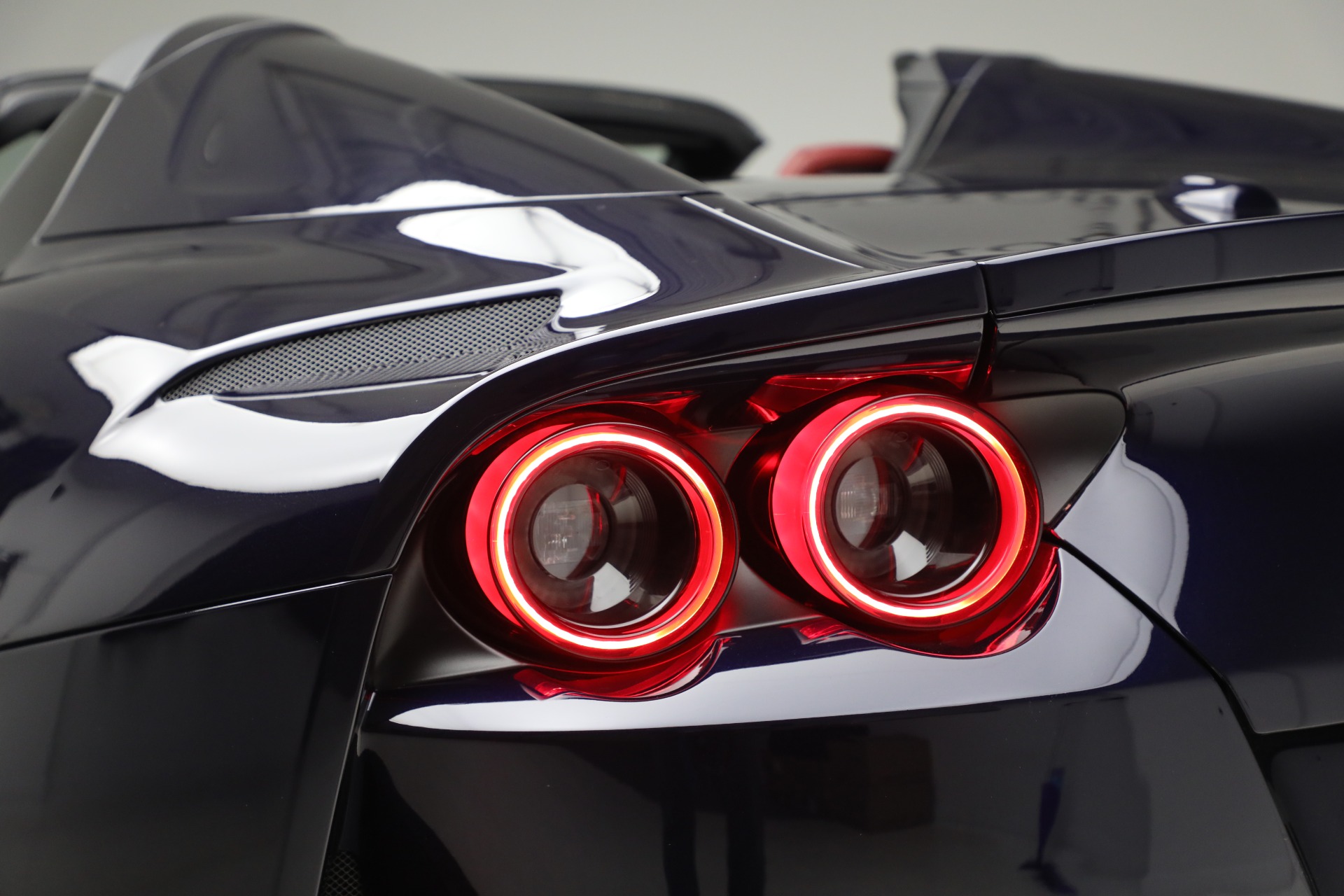 Used-2022-Ferrari-812-GTS