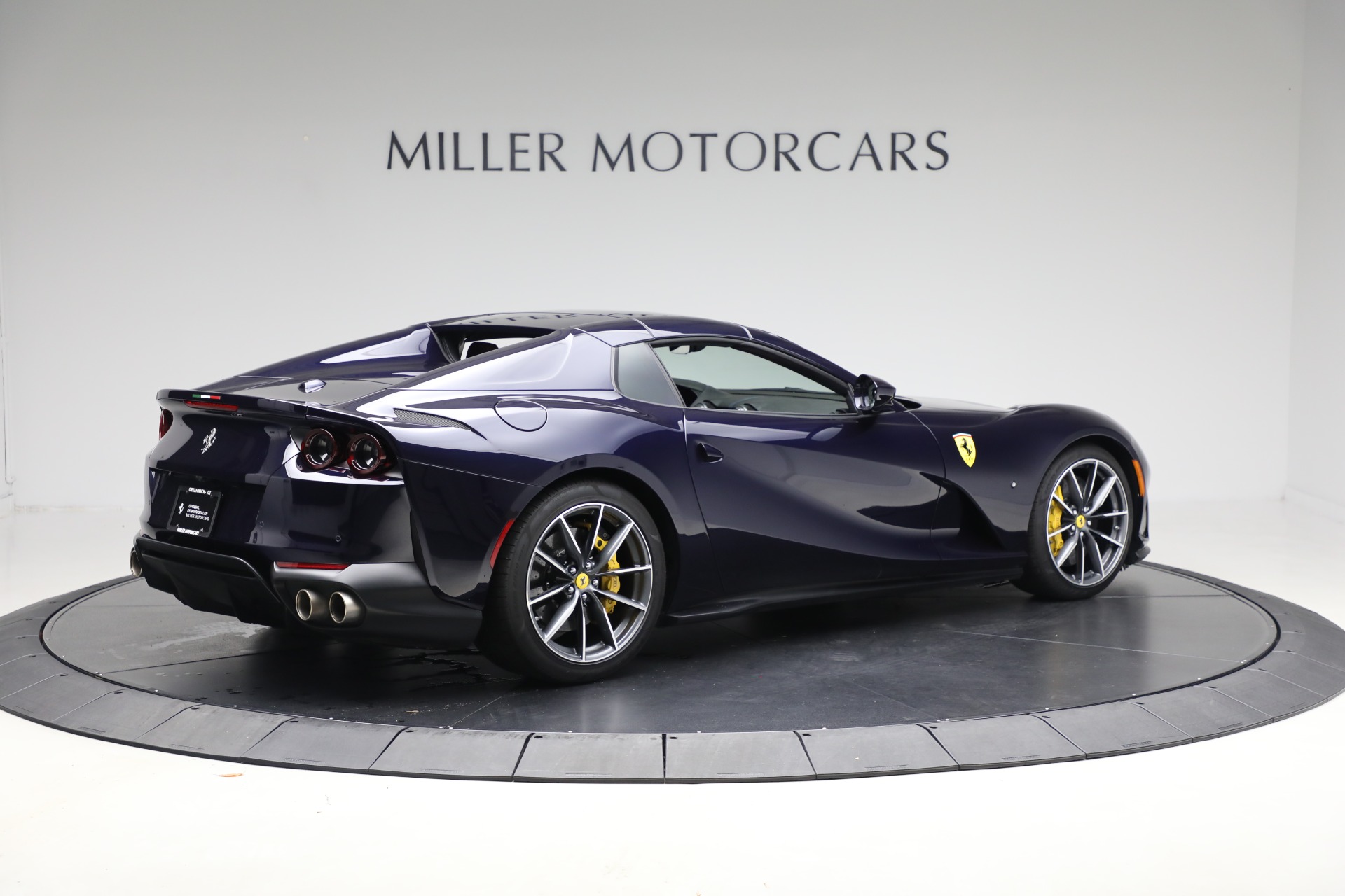 Used-2022-Ferrari-812-GTS
