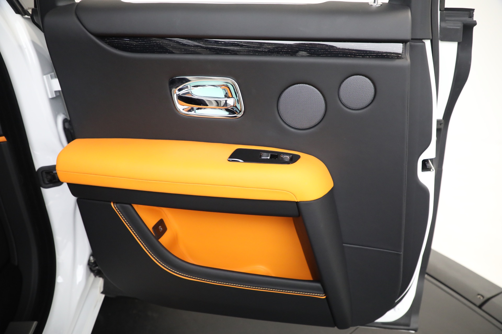 Used-2023-Rolls-Royce-Ghost