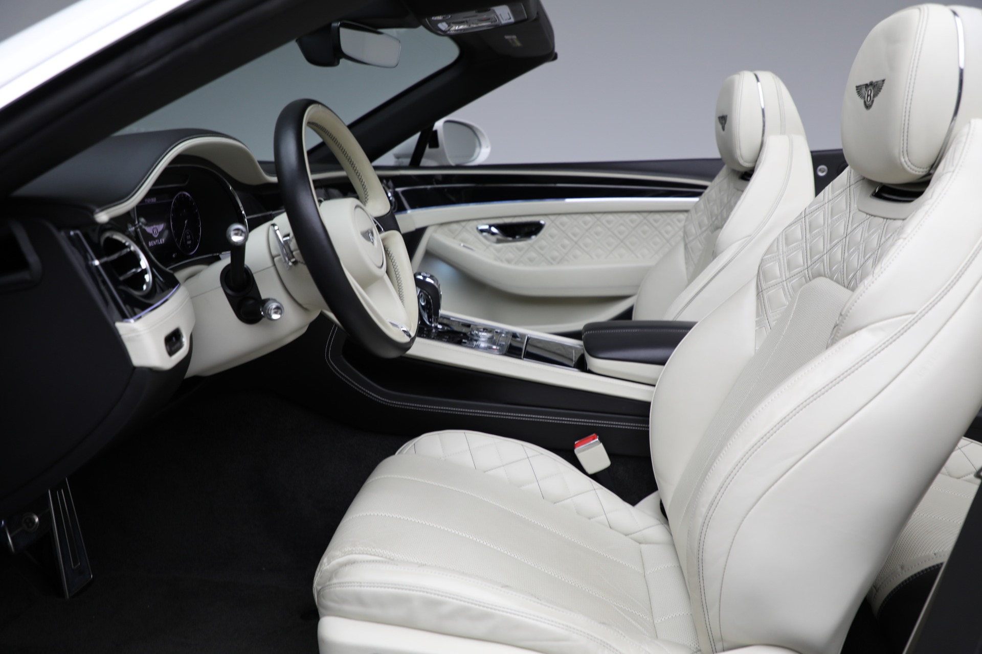 Used-2020-Bentley-Continental-GTC-First-Edition