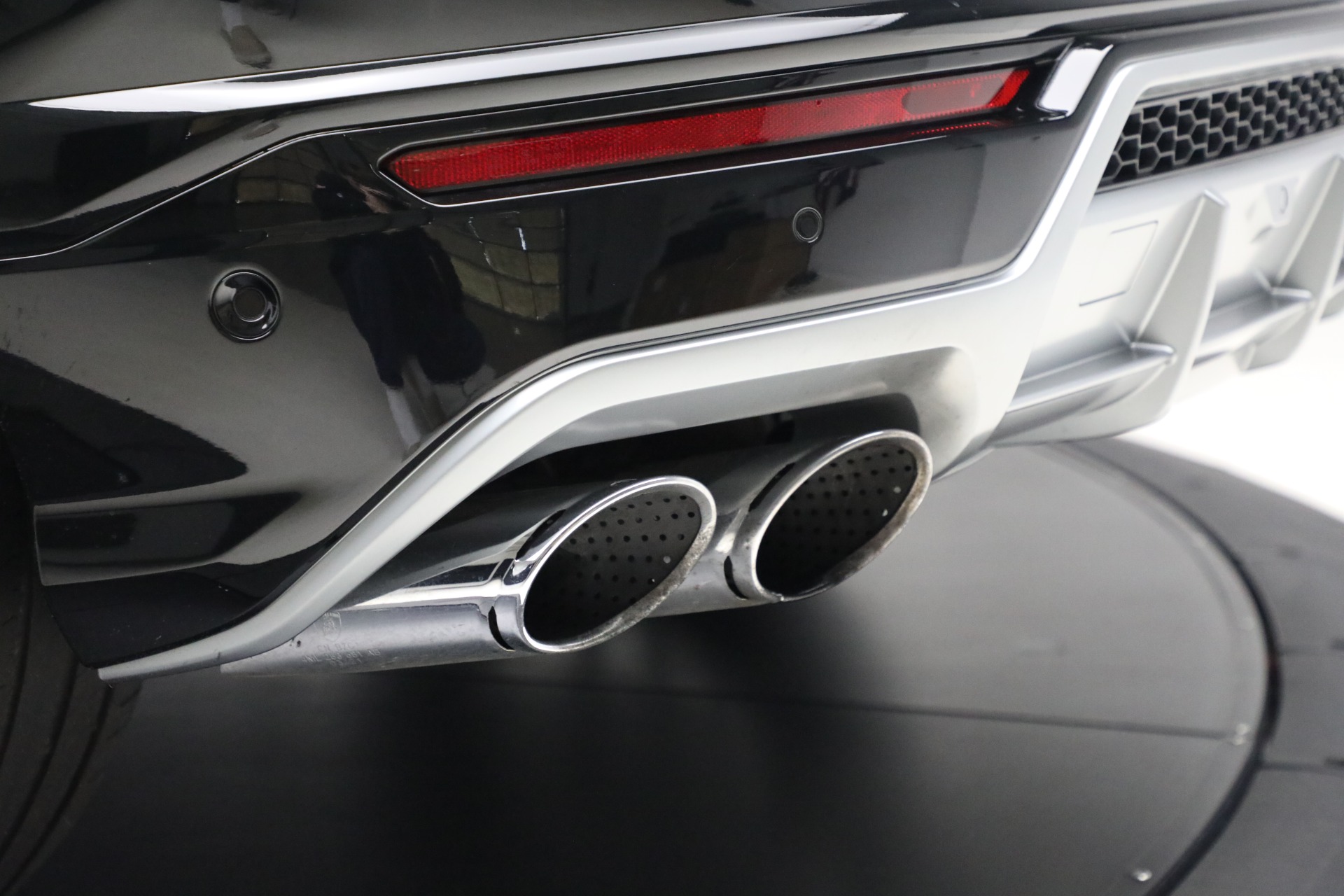 Used-2022-Lamborghini-Urus