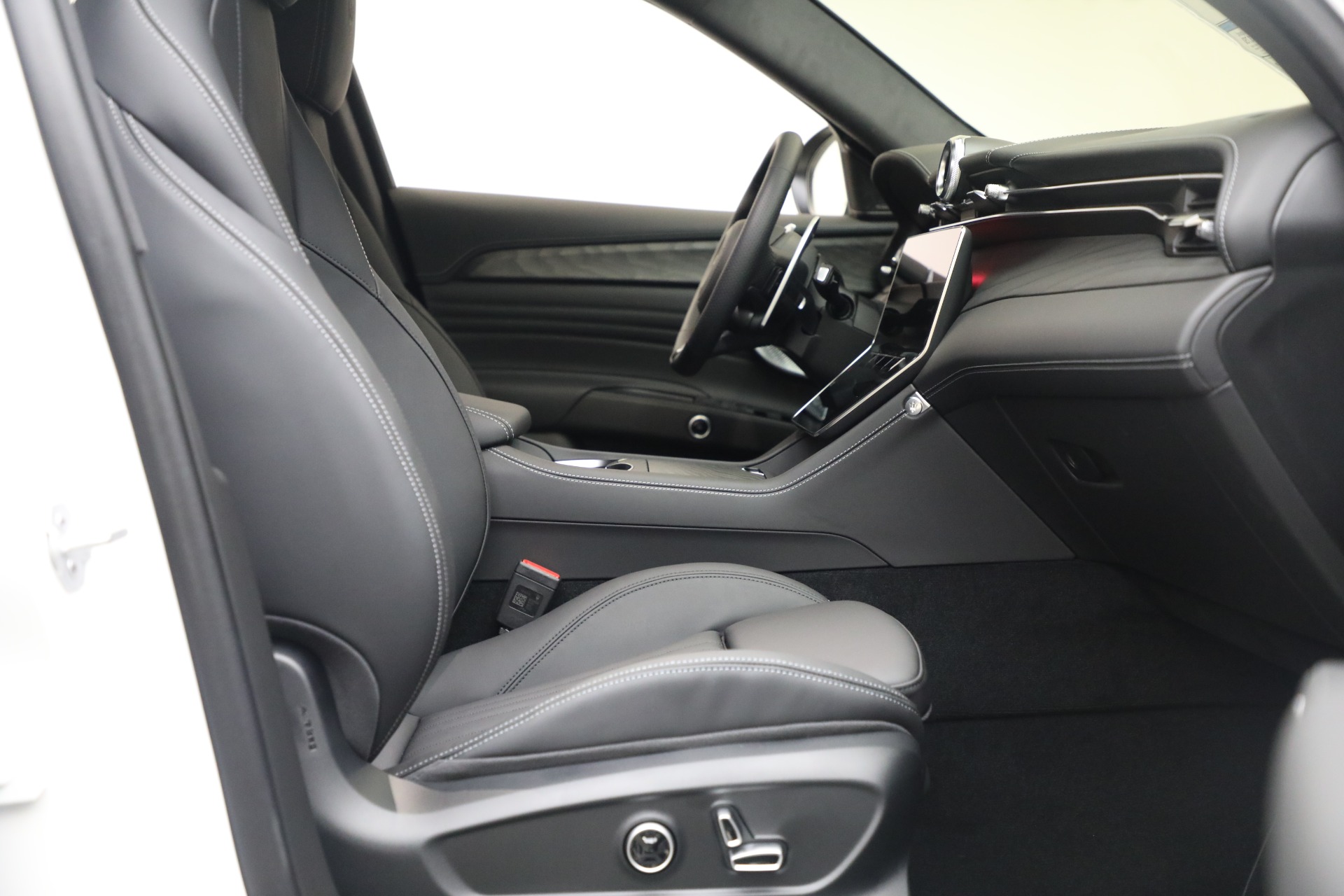 Used-2025-Maserati-Grecale-Modena