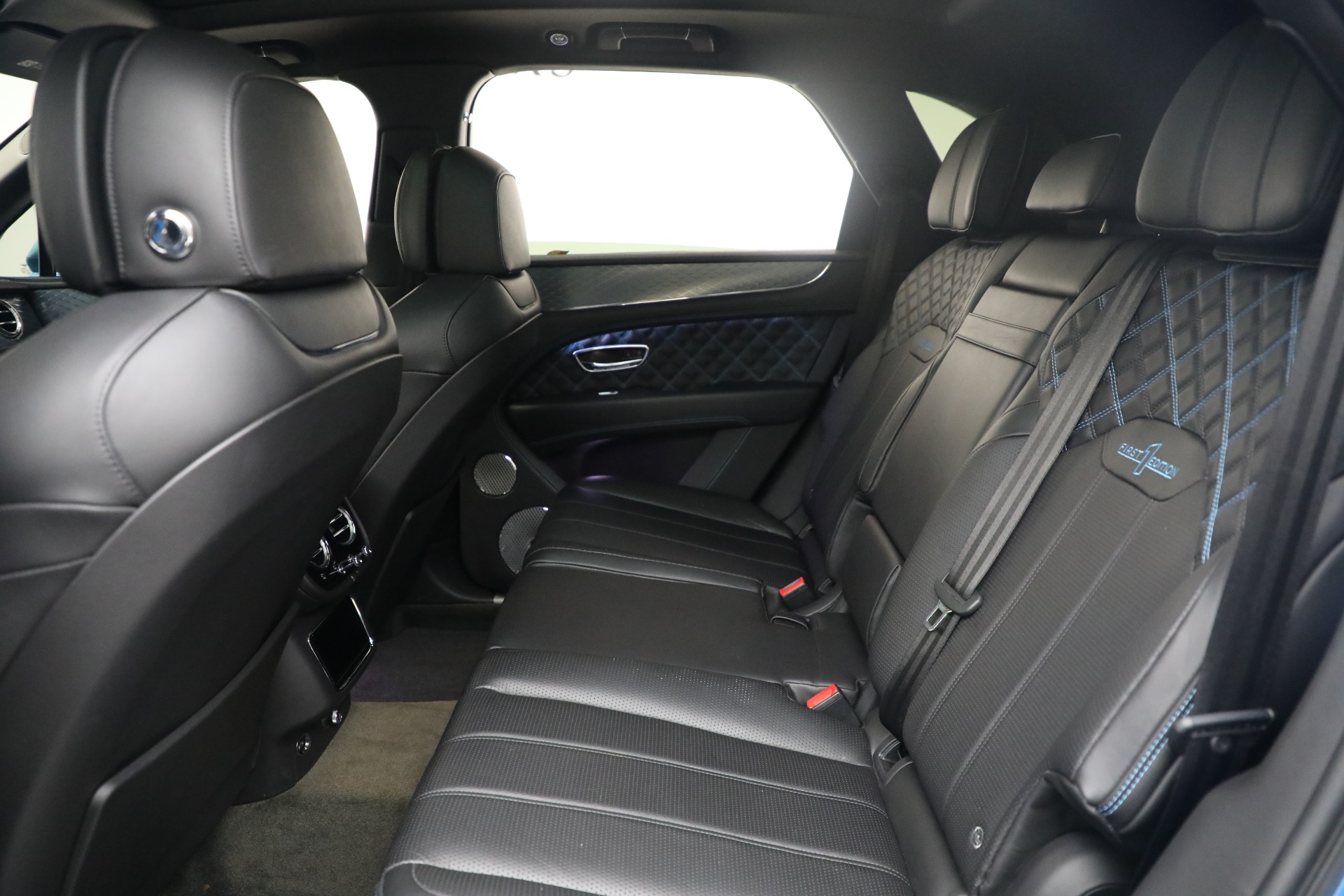 Used-2021-Bentley-Bentayga-V8