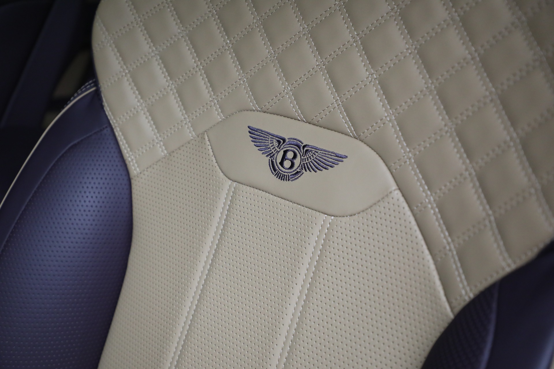 Used-2022-Bentley-Bentayga-Speed