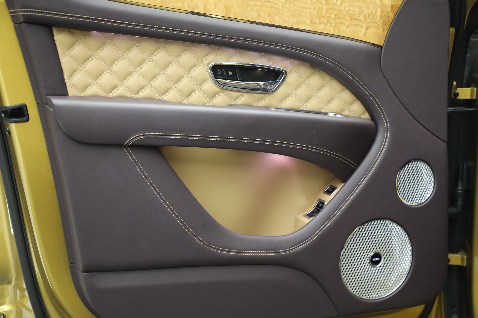 Used-2022-Bentley-Bentayga-Speed