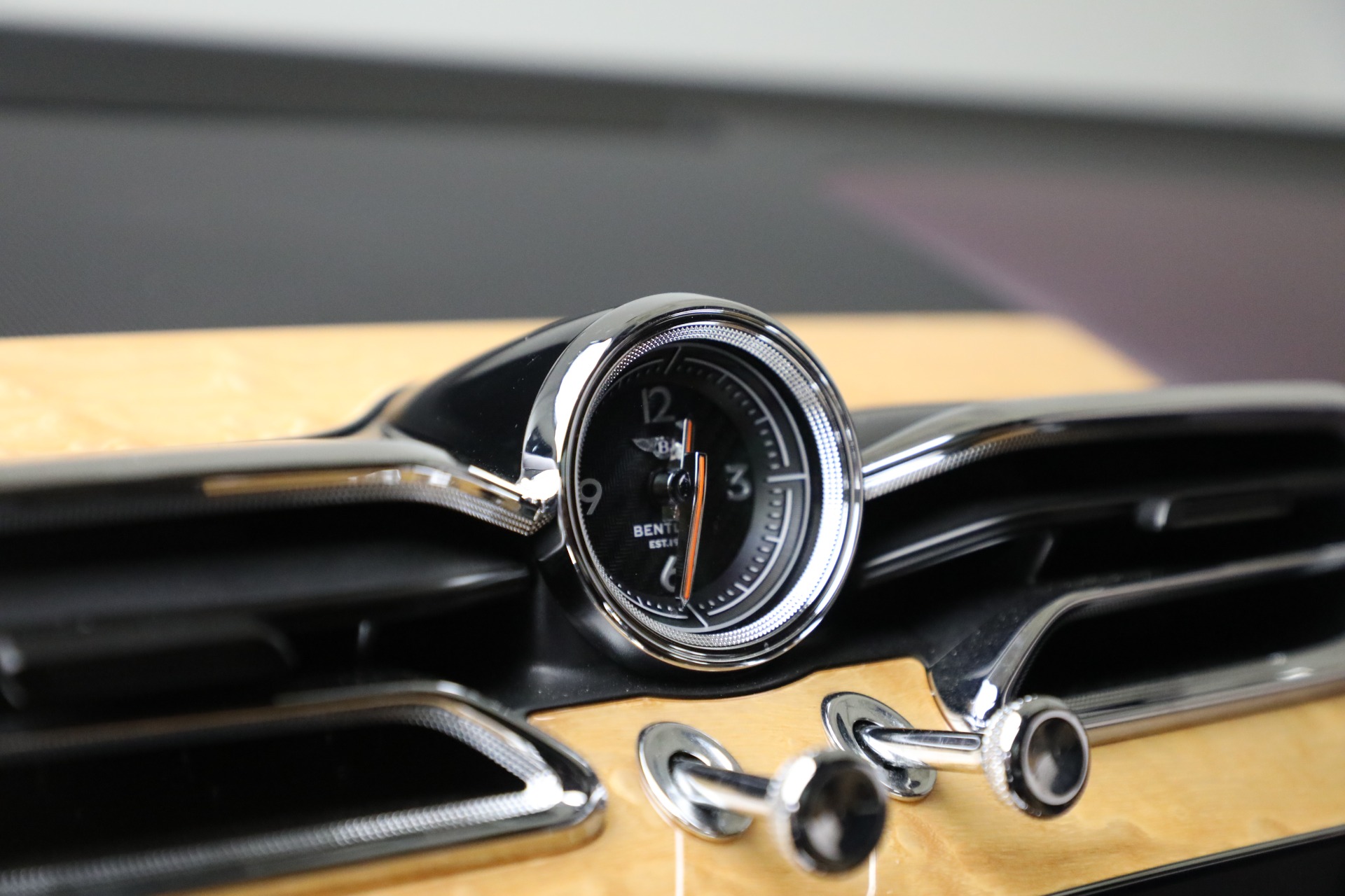 Used-2022-Bentley-Bentayga-Speed