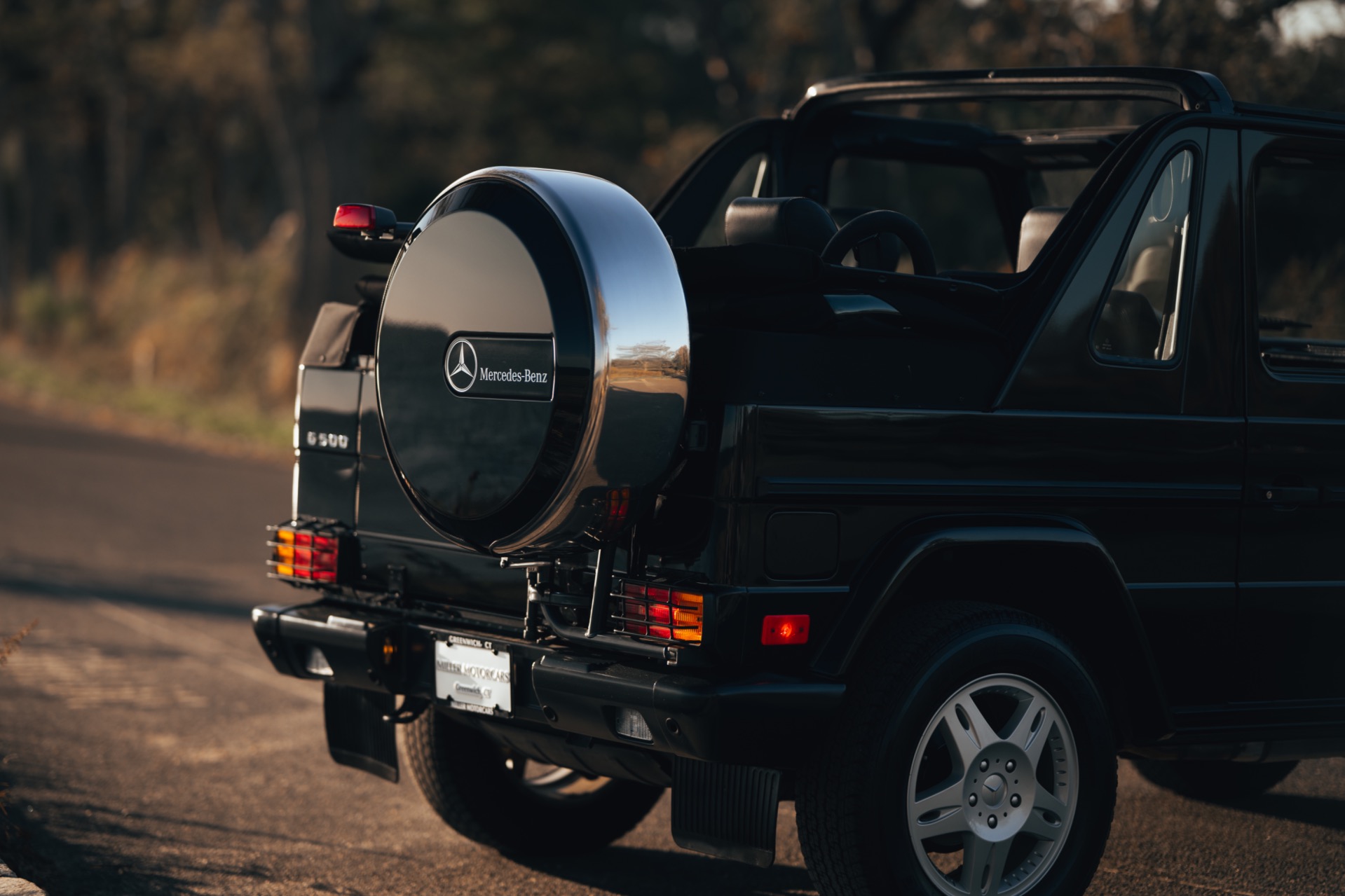 Used-2000-Mercedes-Benz-G500