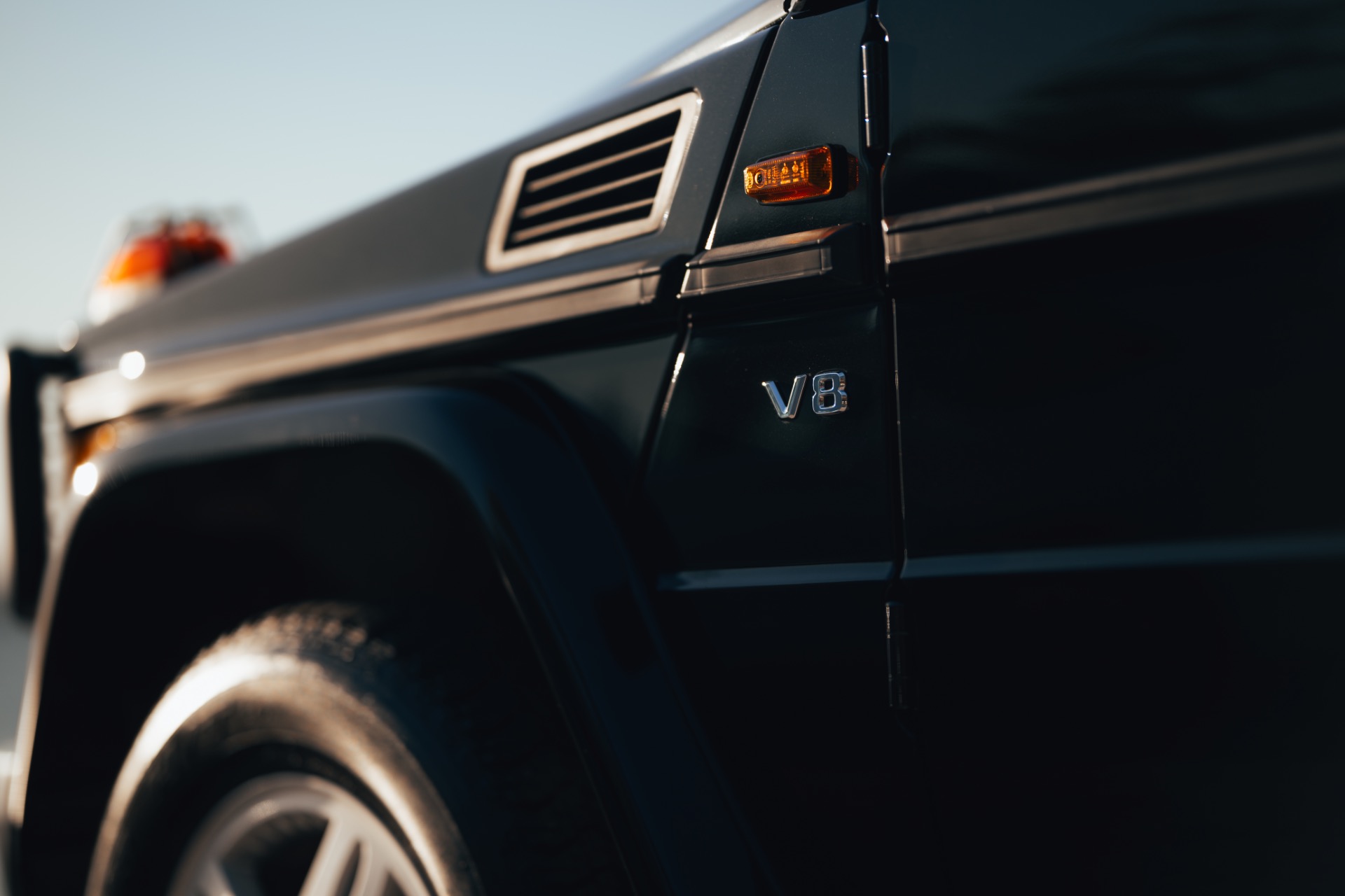 Used-2000-Mercedes-Benz-G500