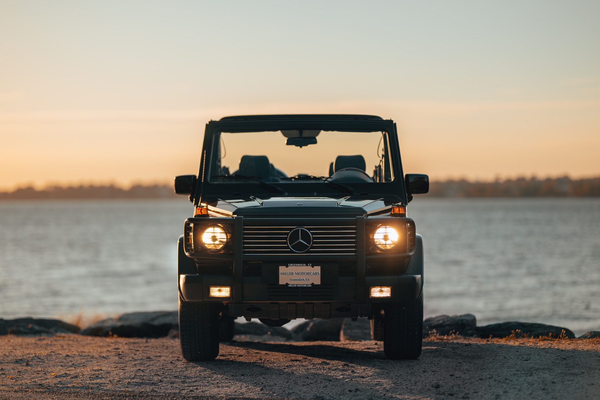 Used-2000-Mercedes-Benz-G500