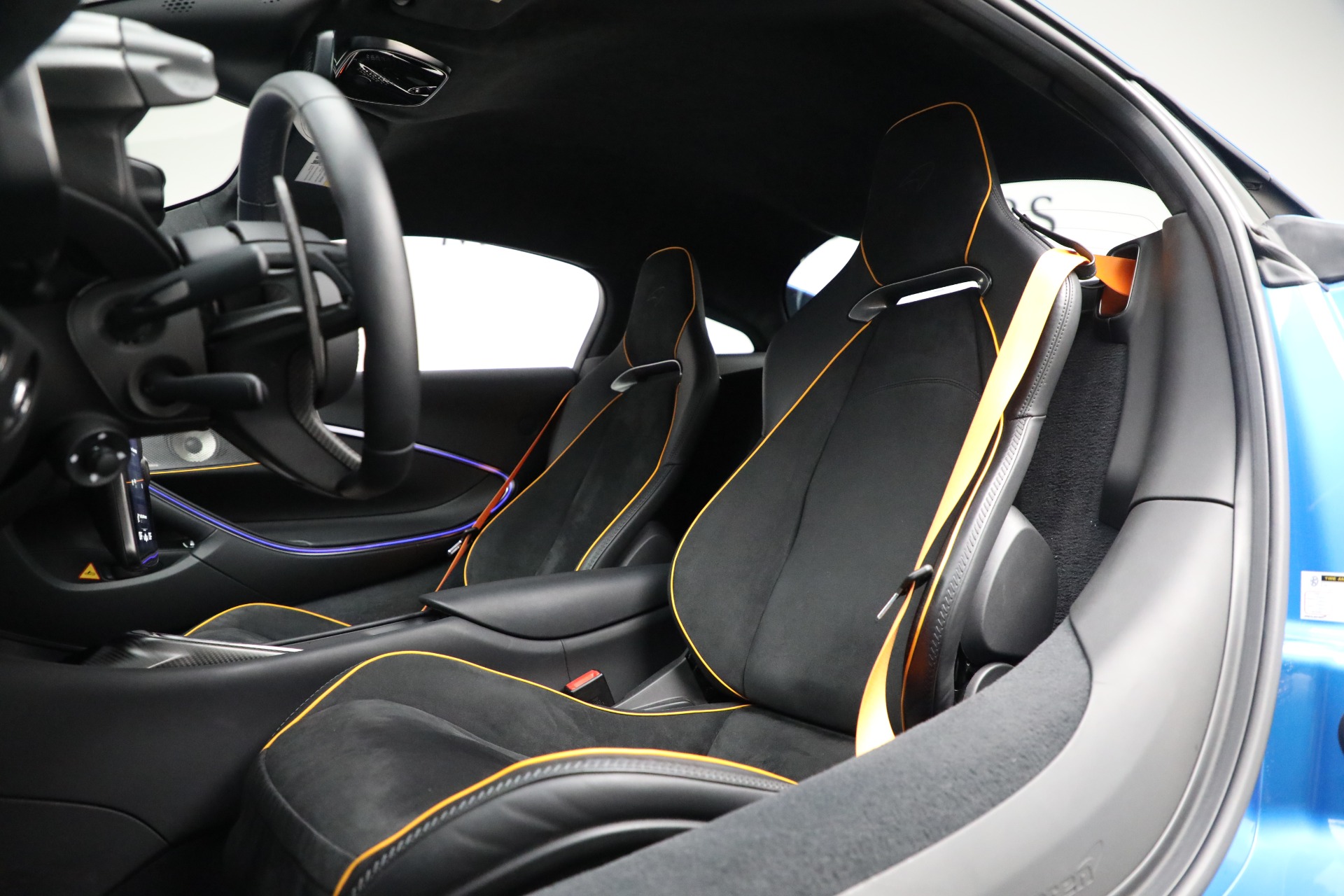 Used-2024-McLaren-Artura-Vision