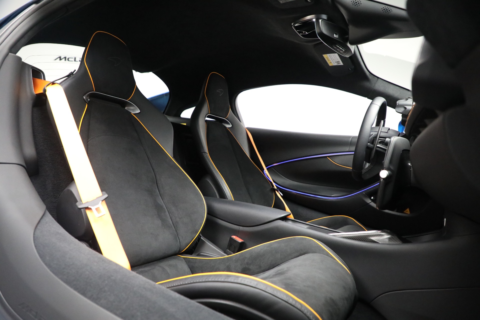 Used-2024-McLaren-Artura-Vision