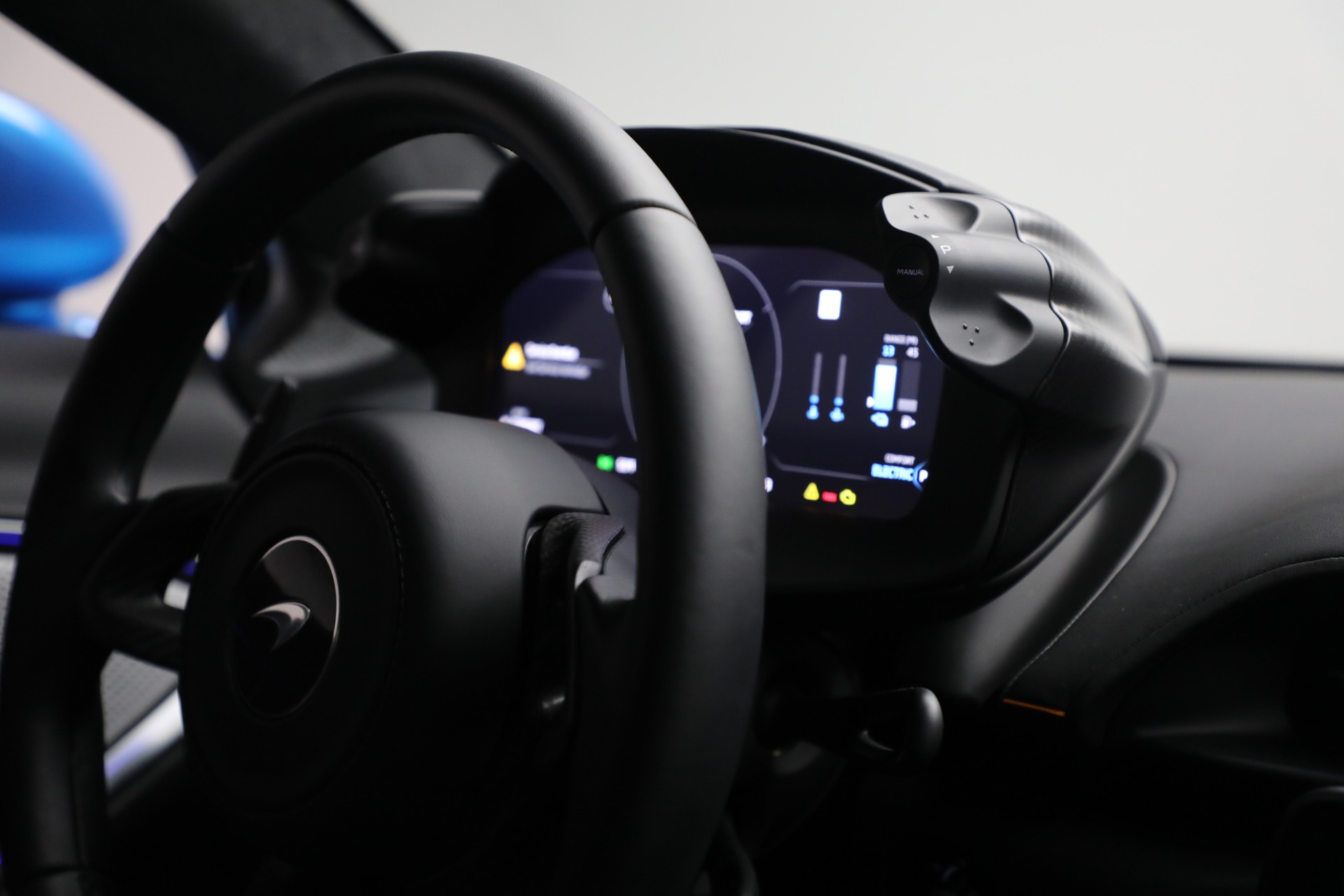 Used-2024-McLaren-Artura-Vision