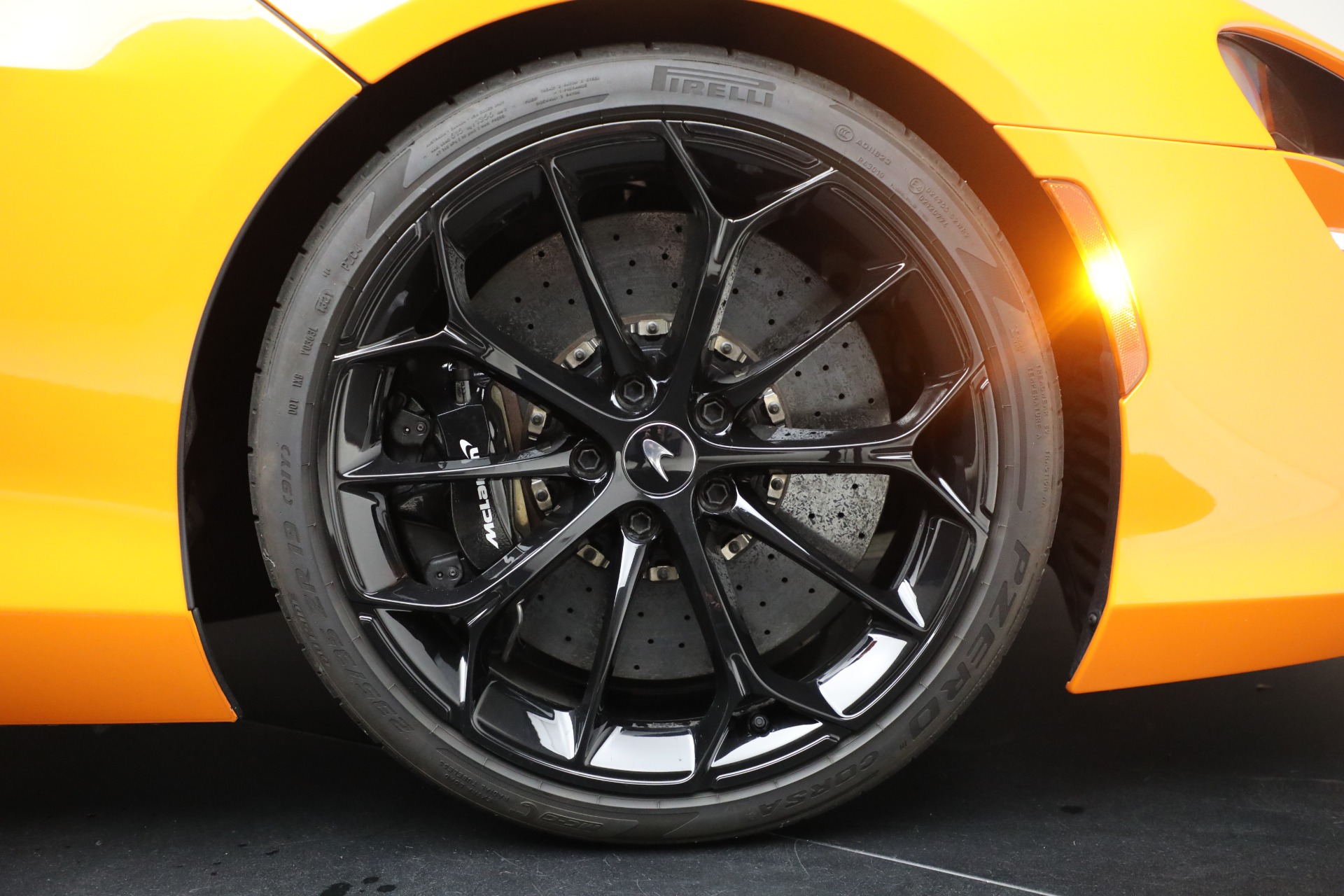 Used-2023-McLaren-Artura-Vision