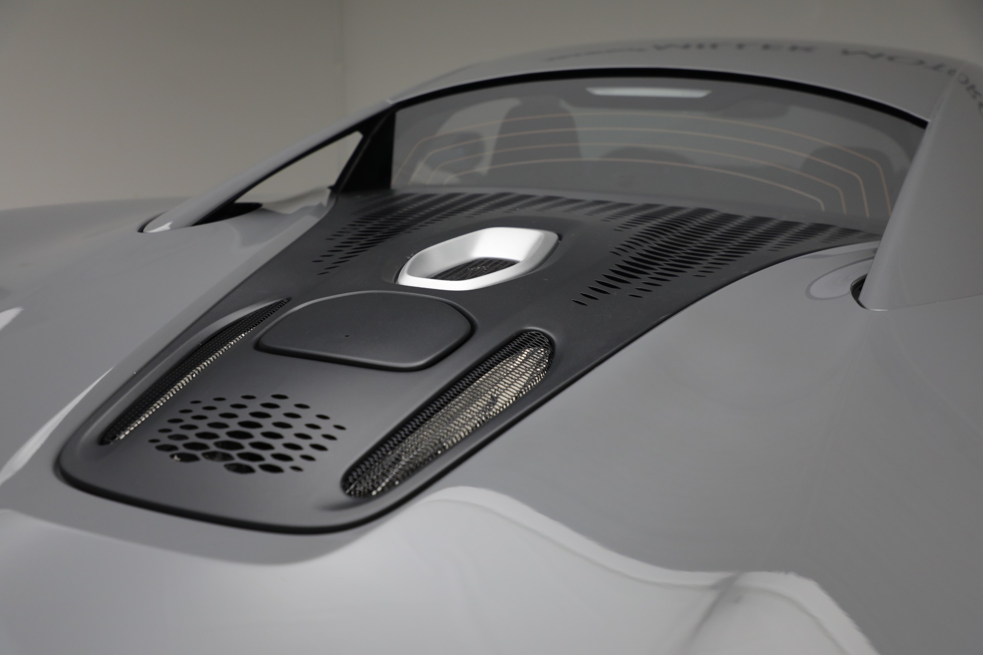 Used-2023-McLaren-Artura