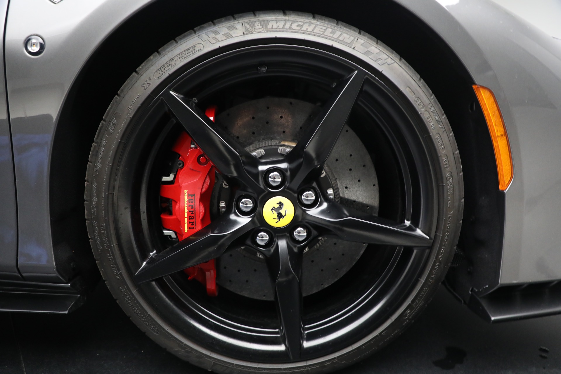 Used-2022-Ferrari-F8-Tributo