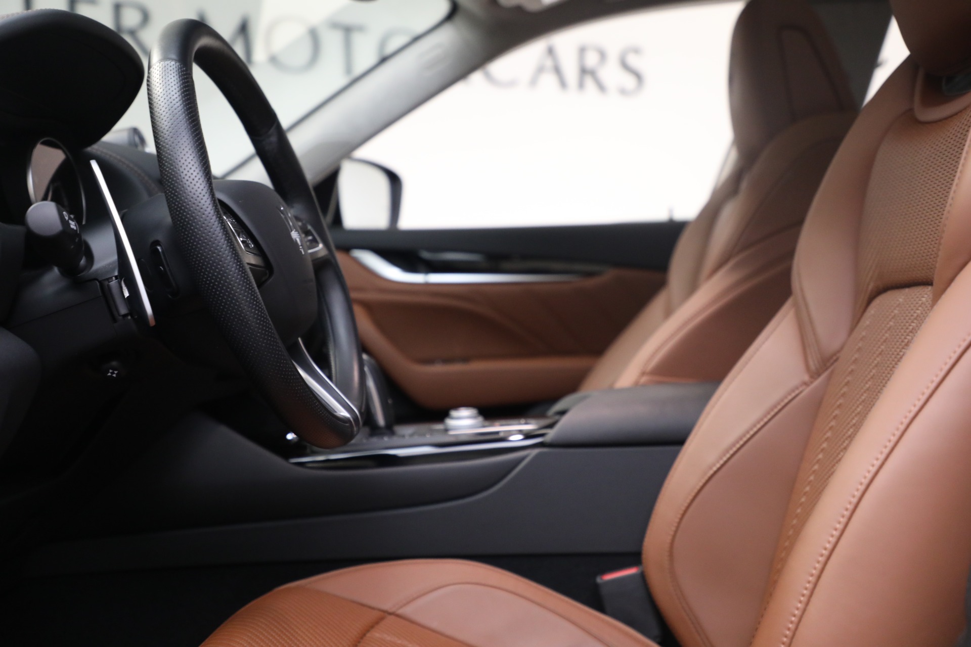 Used-2022-Maserati-Levante-Modena