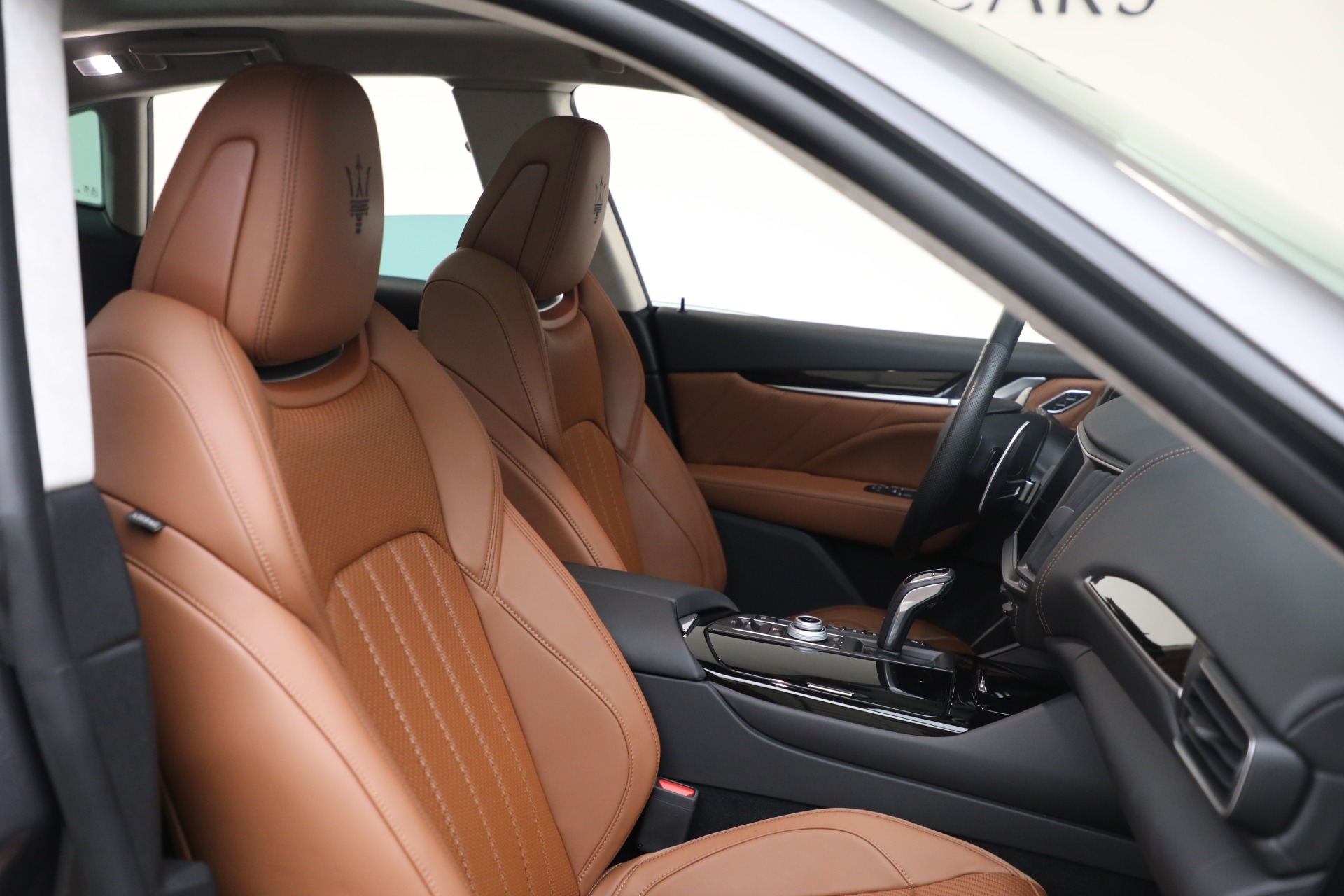 Used-2022-Maserati-Levante-Modena