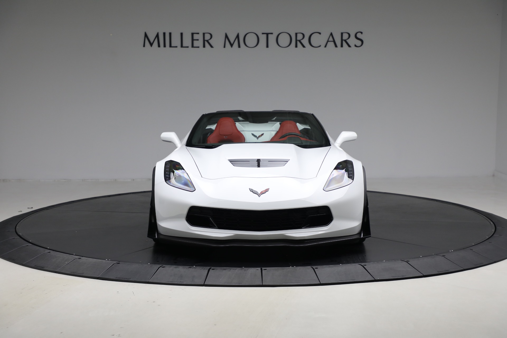 Used-2015-Chevrolet-Corvette-Z06
