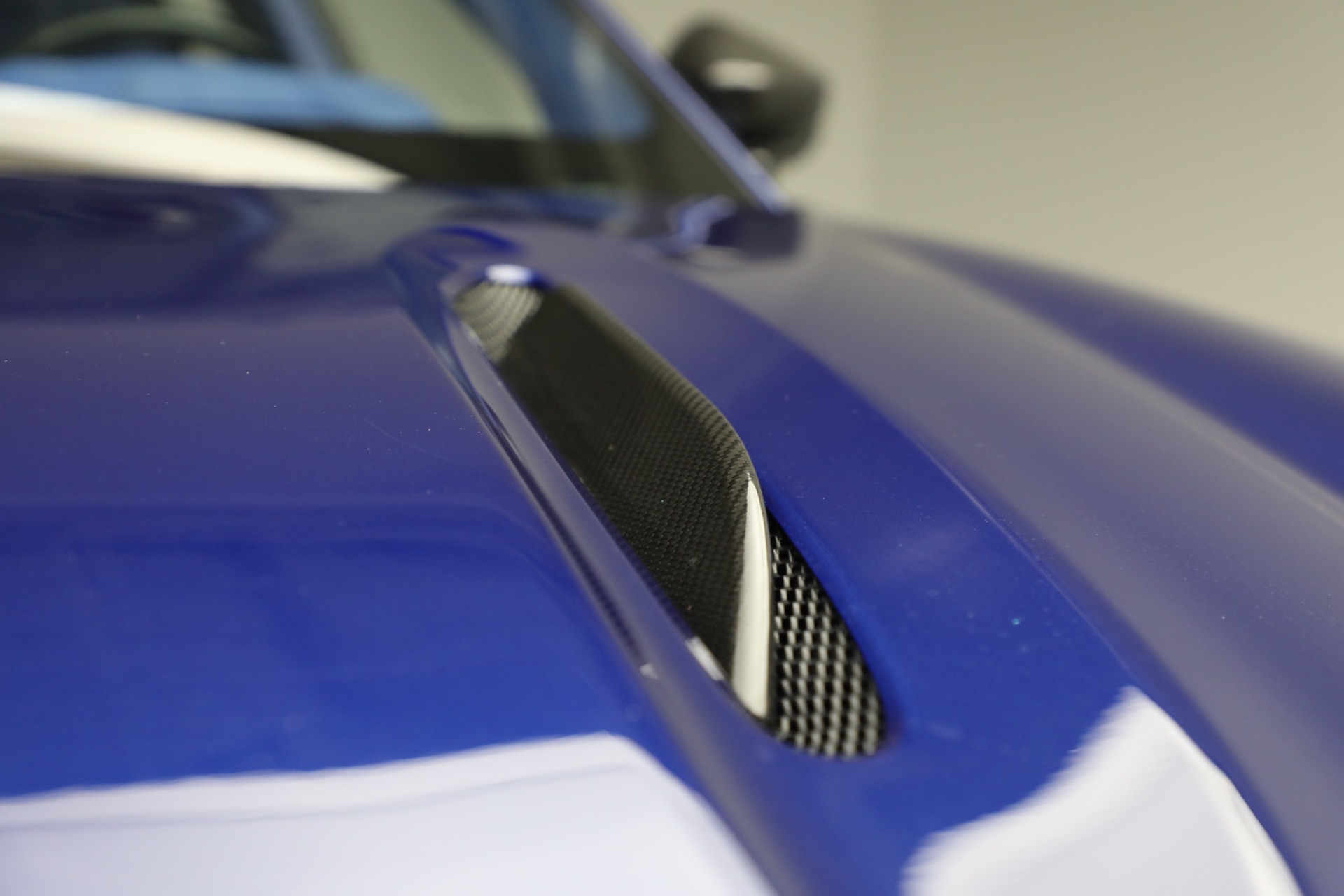 Used-2024-Aston-Martin-DBX-707