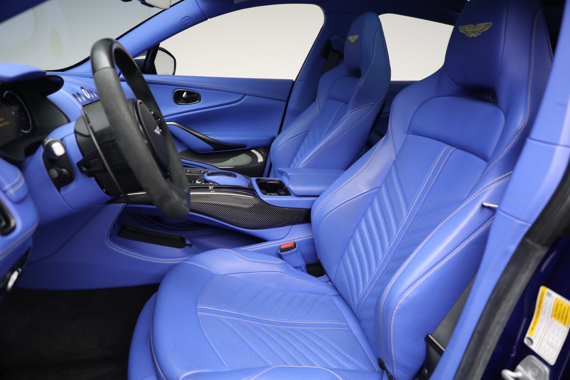 Used-2024-Aston-Martin-DBX-707