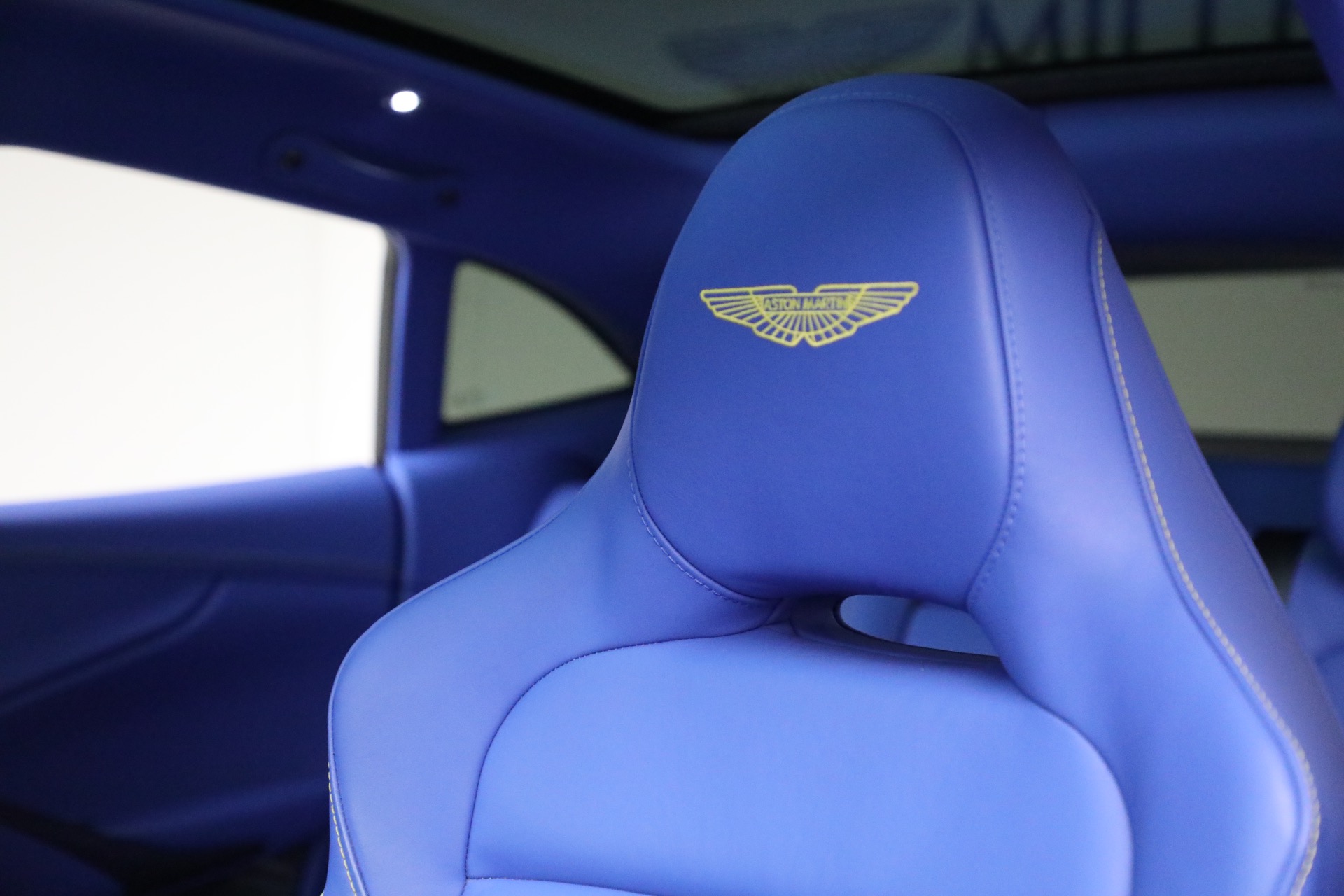 Used-2024-Aston-Martin-DBX-707