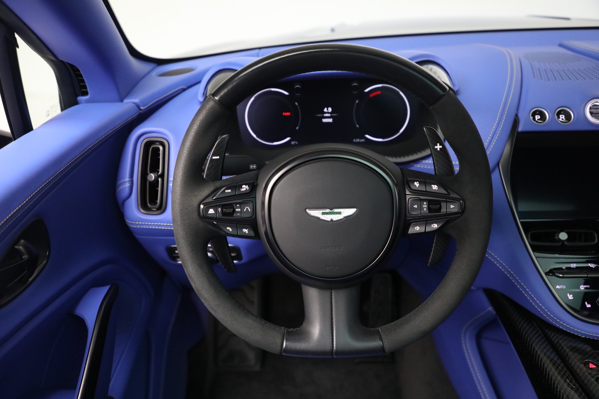 Used-2024-Aston-Martin-DBX-707