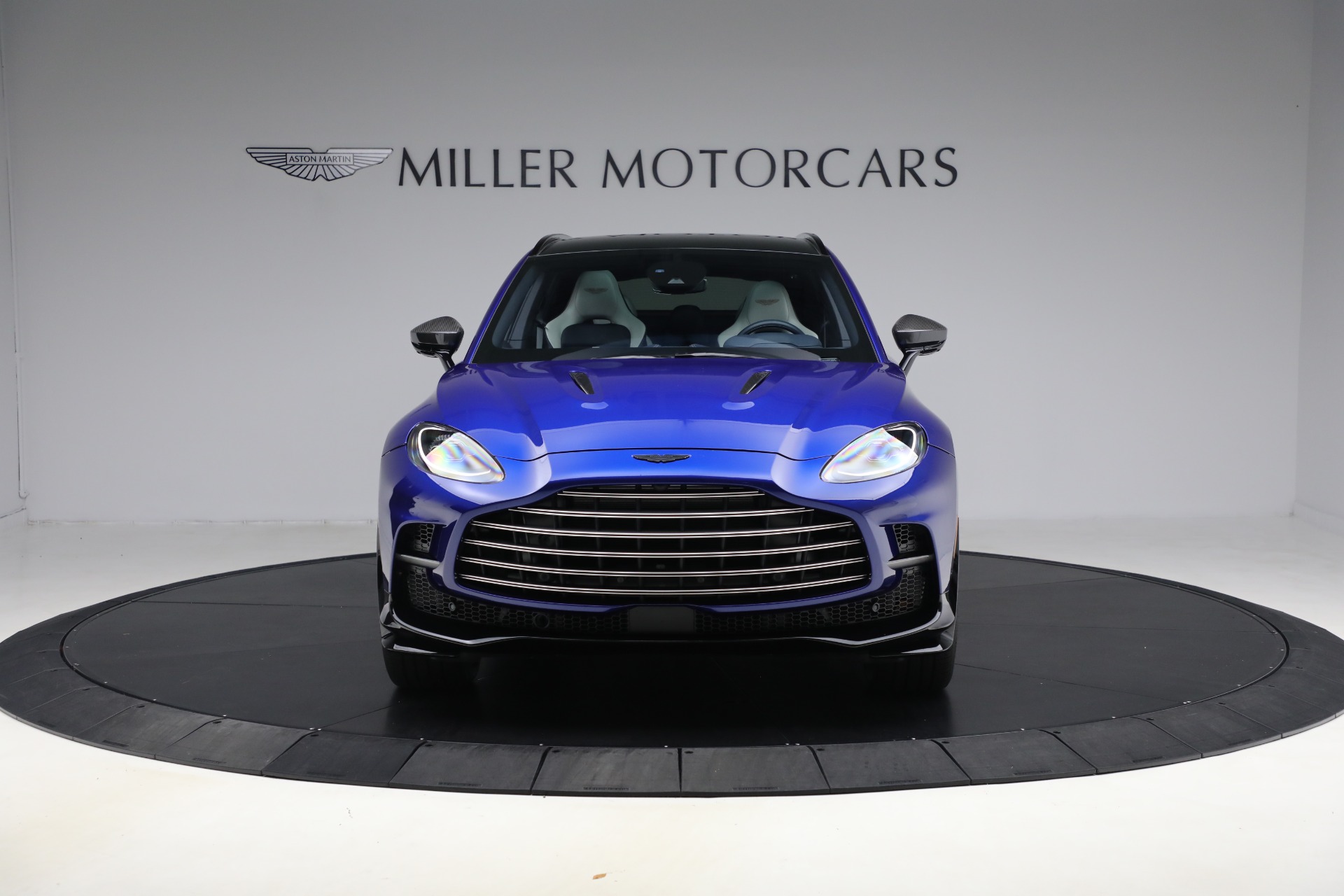Used-2024-Aston-Martin-DBX-707