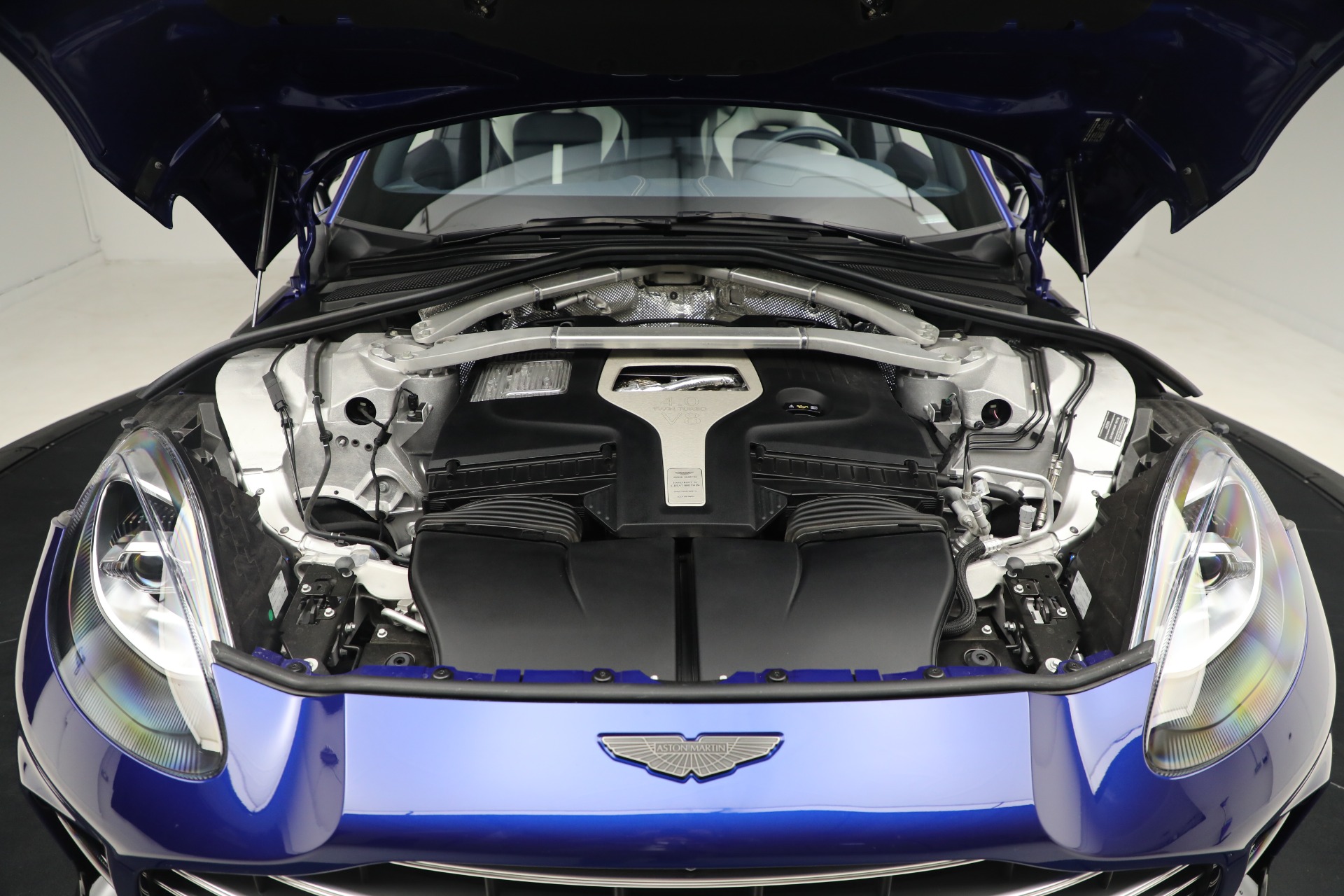 Used-2024-Aston-Martin-DBX-707