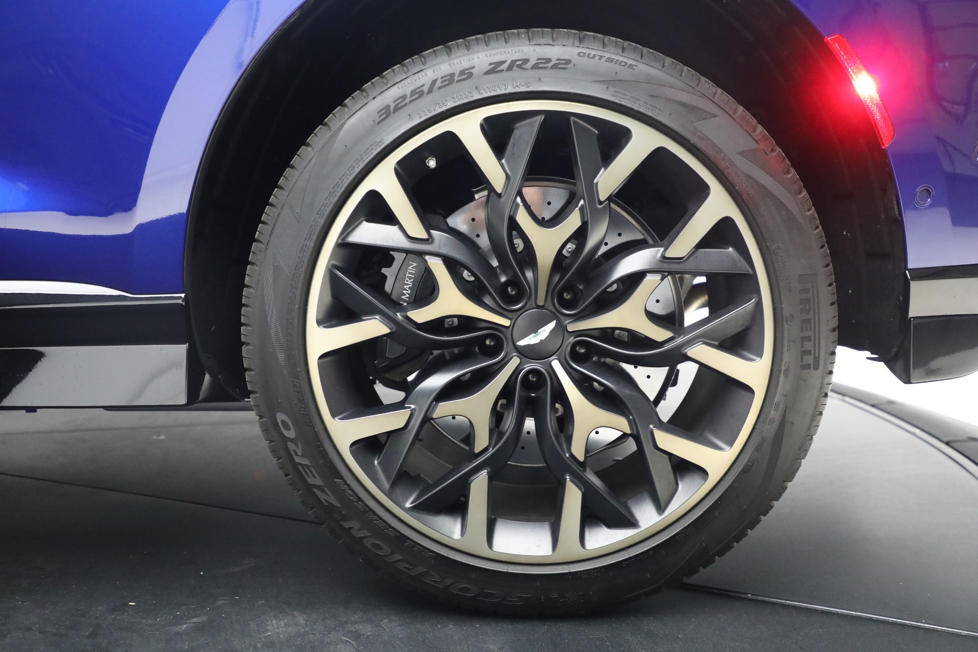 Used-2024-Aston-Martin-DBX-707