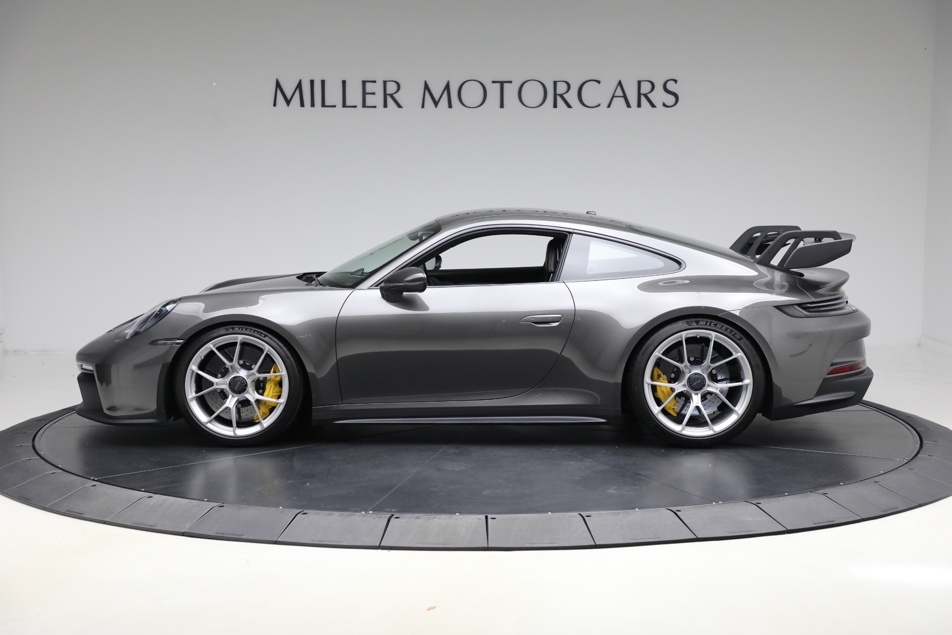 Used-2022-Porsche-911-GT3
