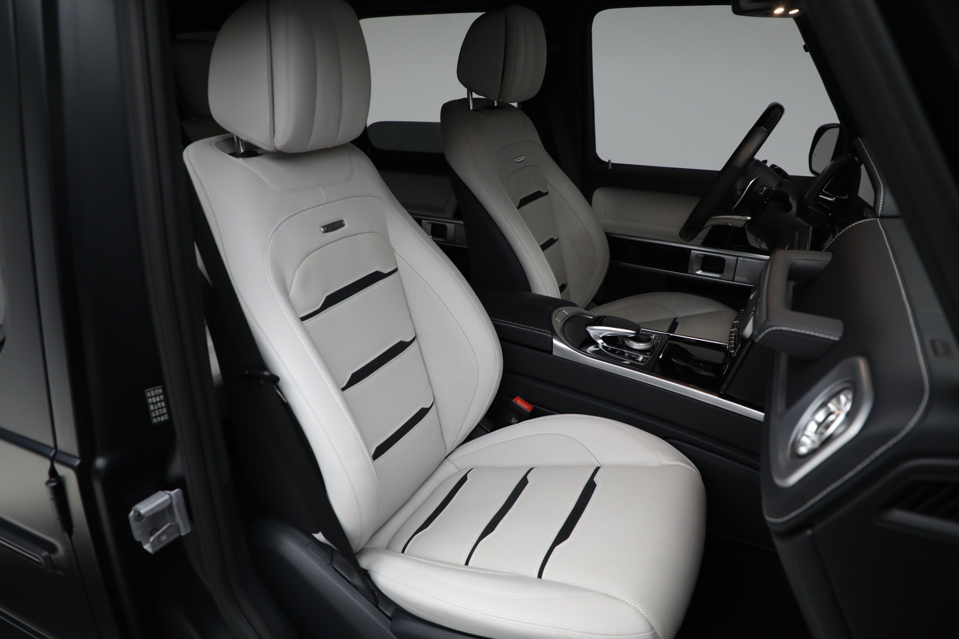 Used-2024-Mercedes-Benz-G-Class-AMG-G-63