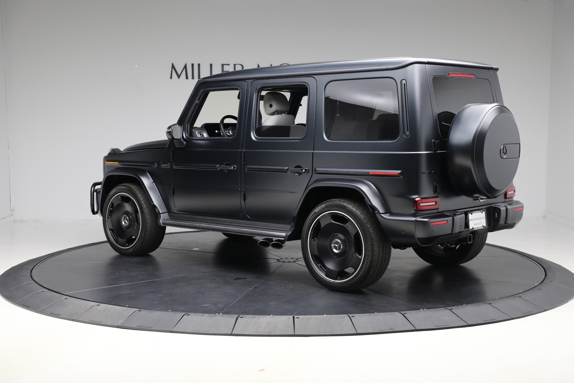 Used-2024-Mercedes-Benz-G-Class-AMG-G-63