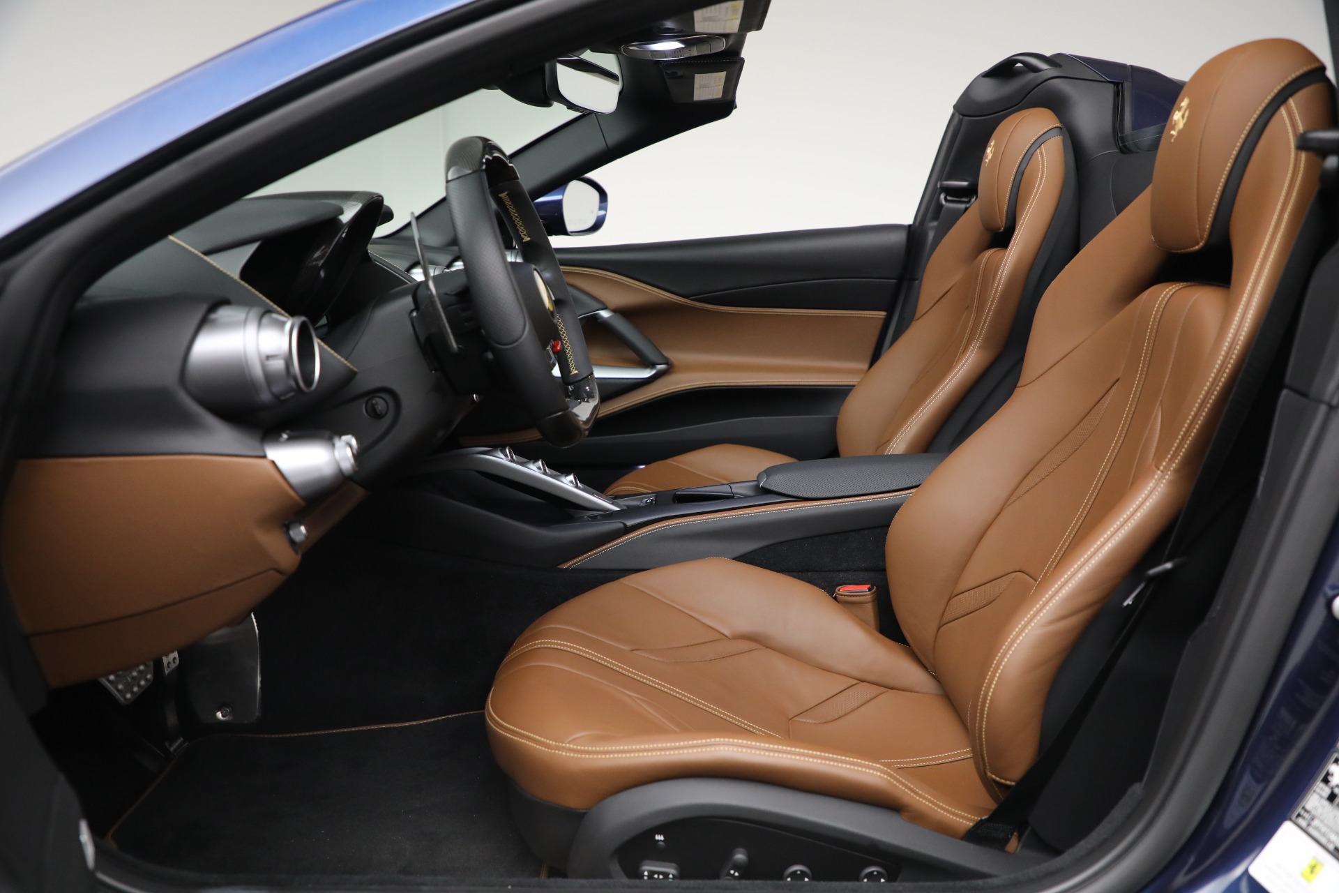 Used-2022-Ferrari-812-GTS