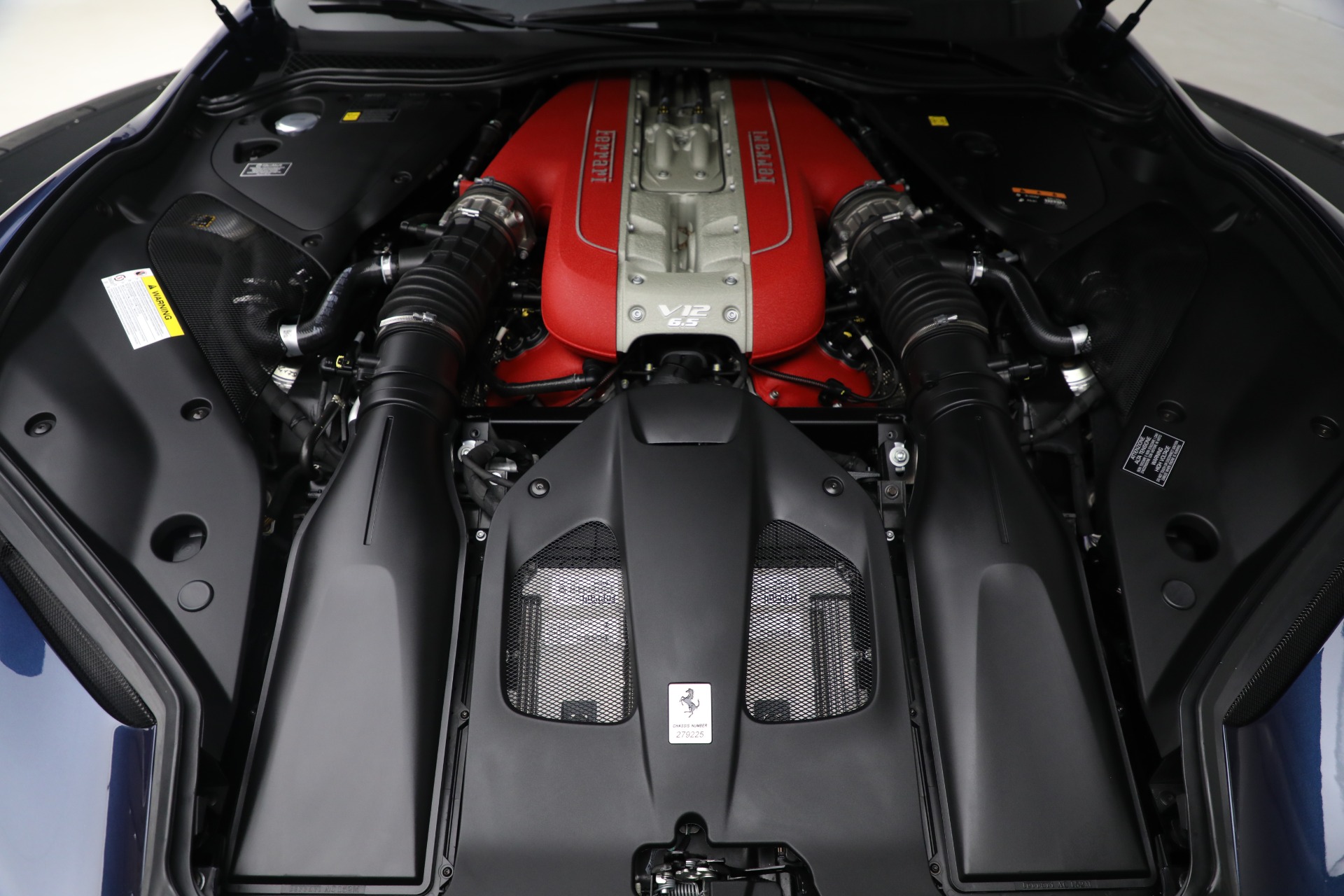 Used-2022-Ferrari-812-GTS