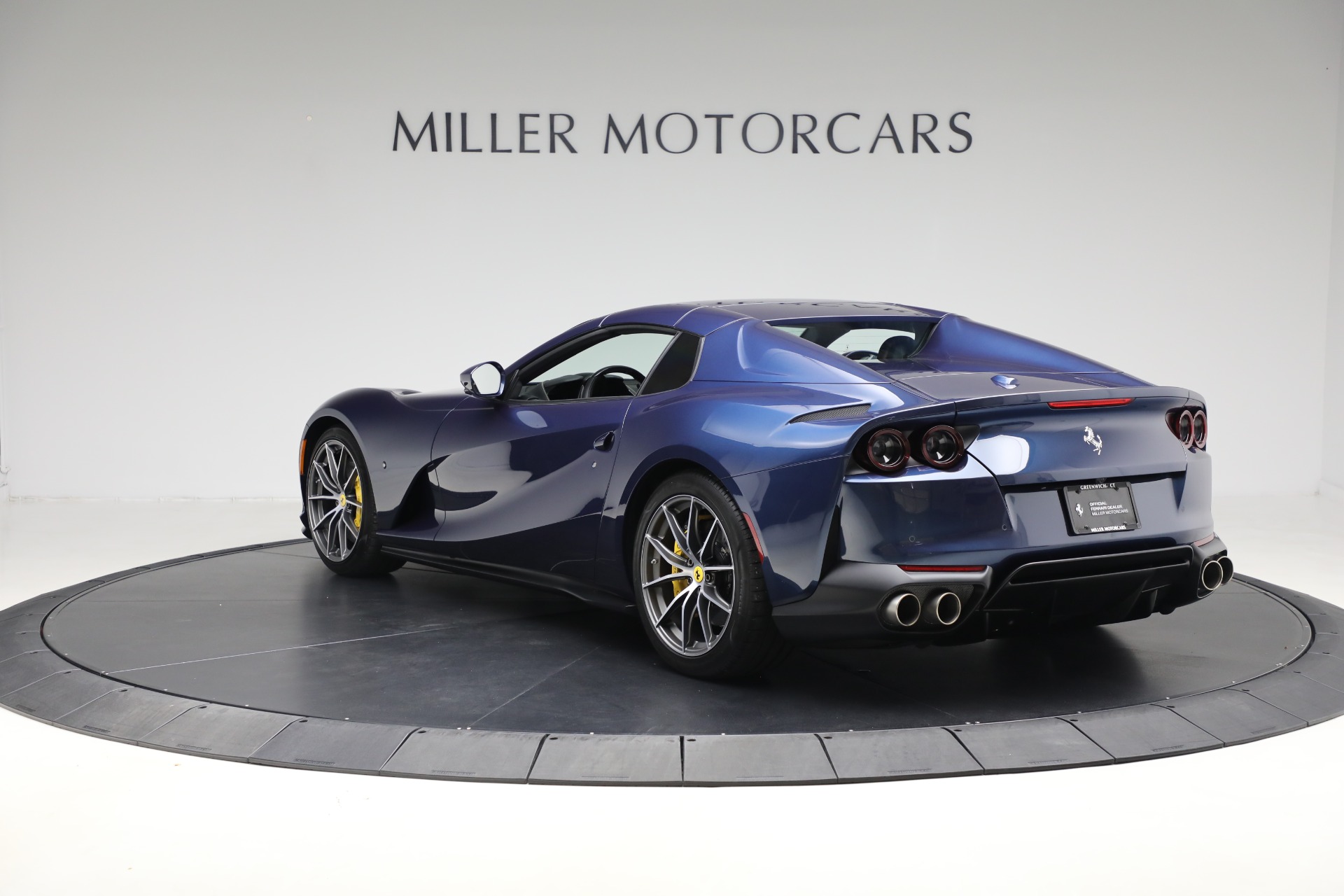 Used-2022-Ferrari-812-GTS