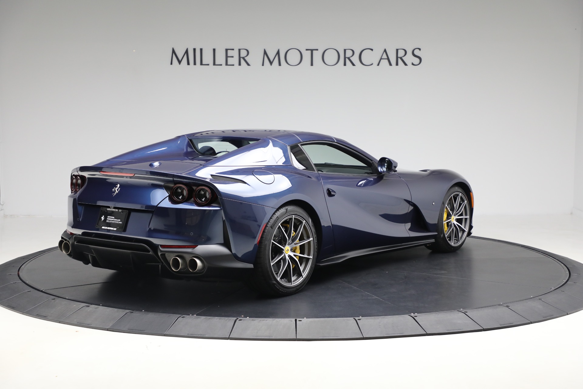 Used-2022-Ferrari-812-GTS