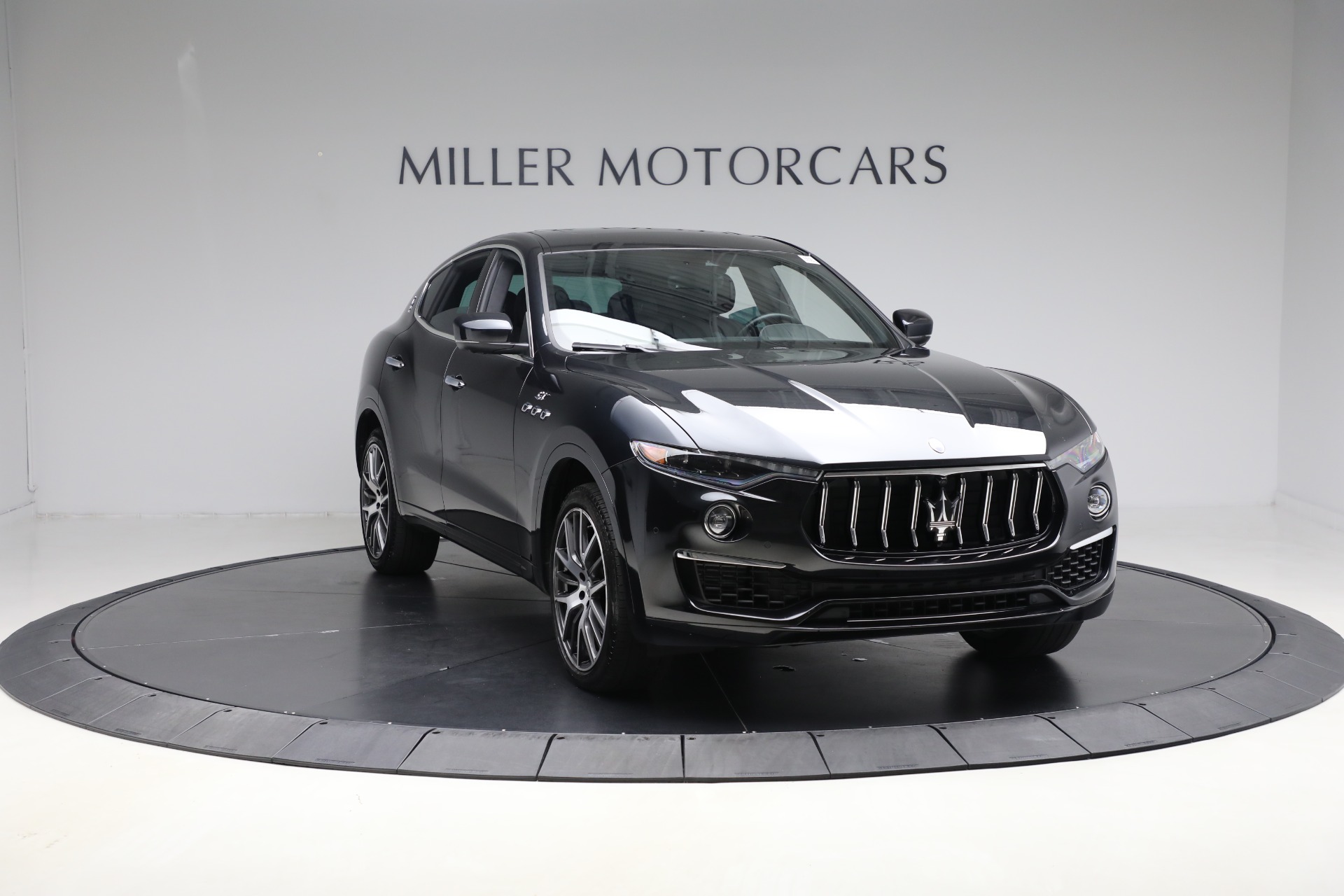 Used-2022-Maserati-Levante-GT