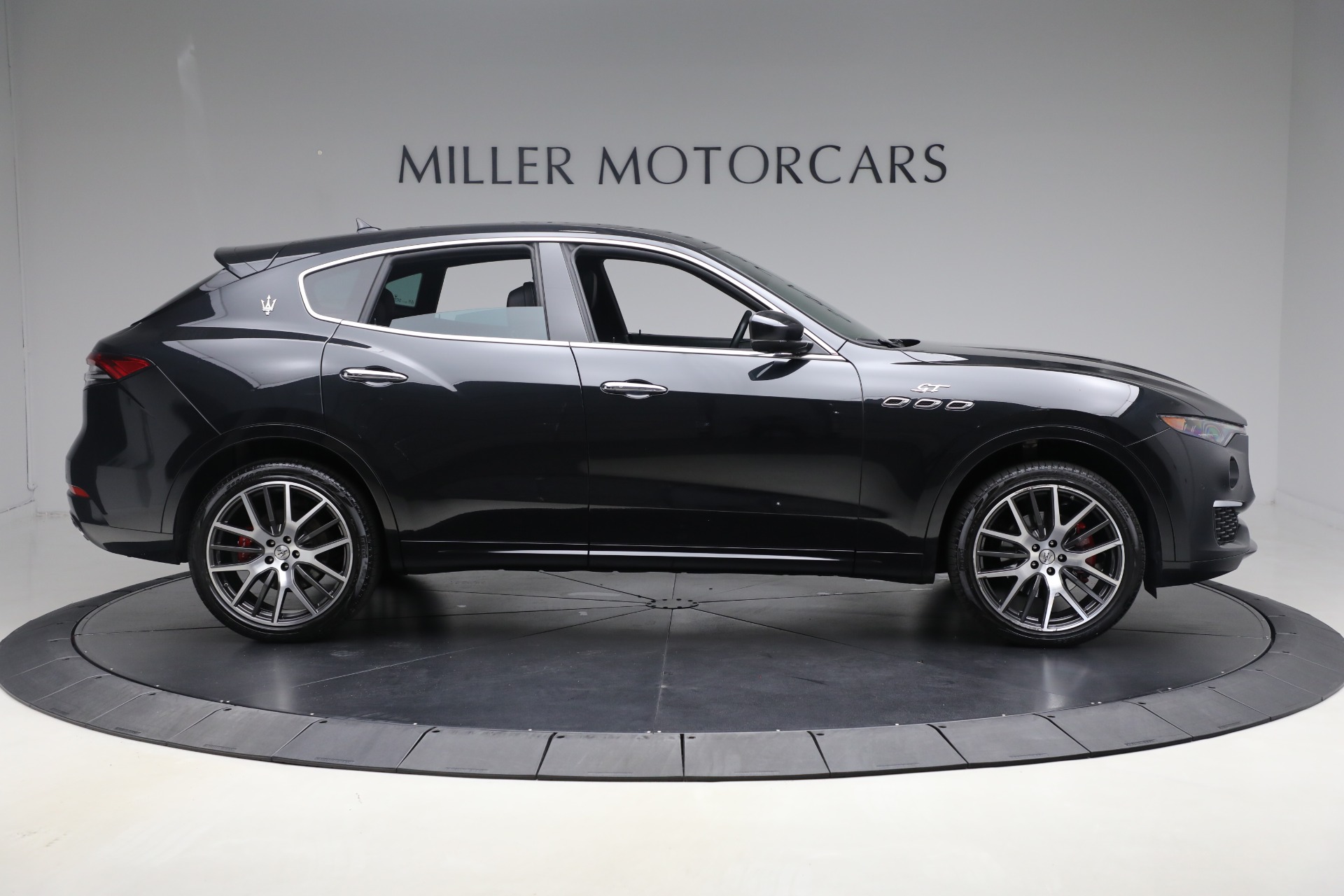 Used-2022-Maserati-Levante-GT